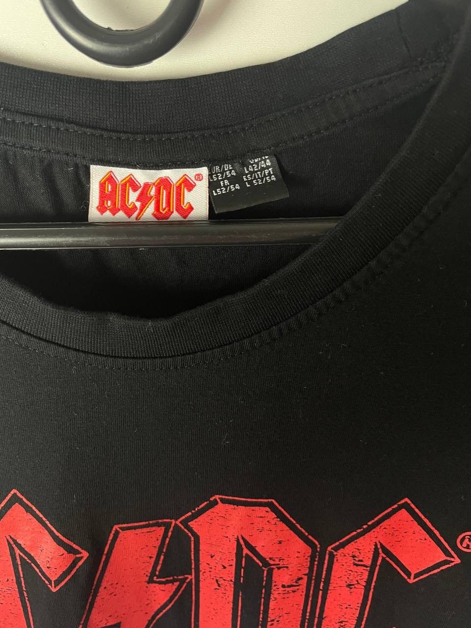 Other AC/DC vintage t-shirts size L Size US L / EU 52-54 / 3 - 2 Thumbnail