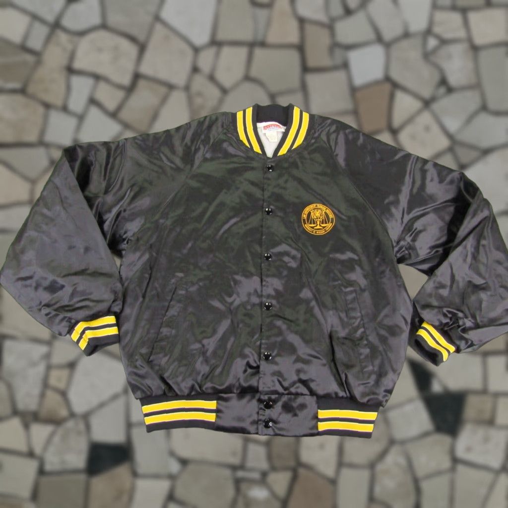 Vintage VINTAGE Hartwell Jacket Men L Black & Yellow Bomber 90s Outdoor/Military Style with Pockets Size US L / EU 52-54 / 3 - 1 Thumbnail