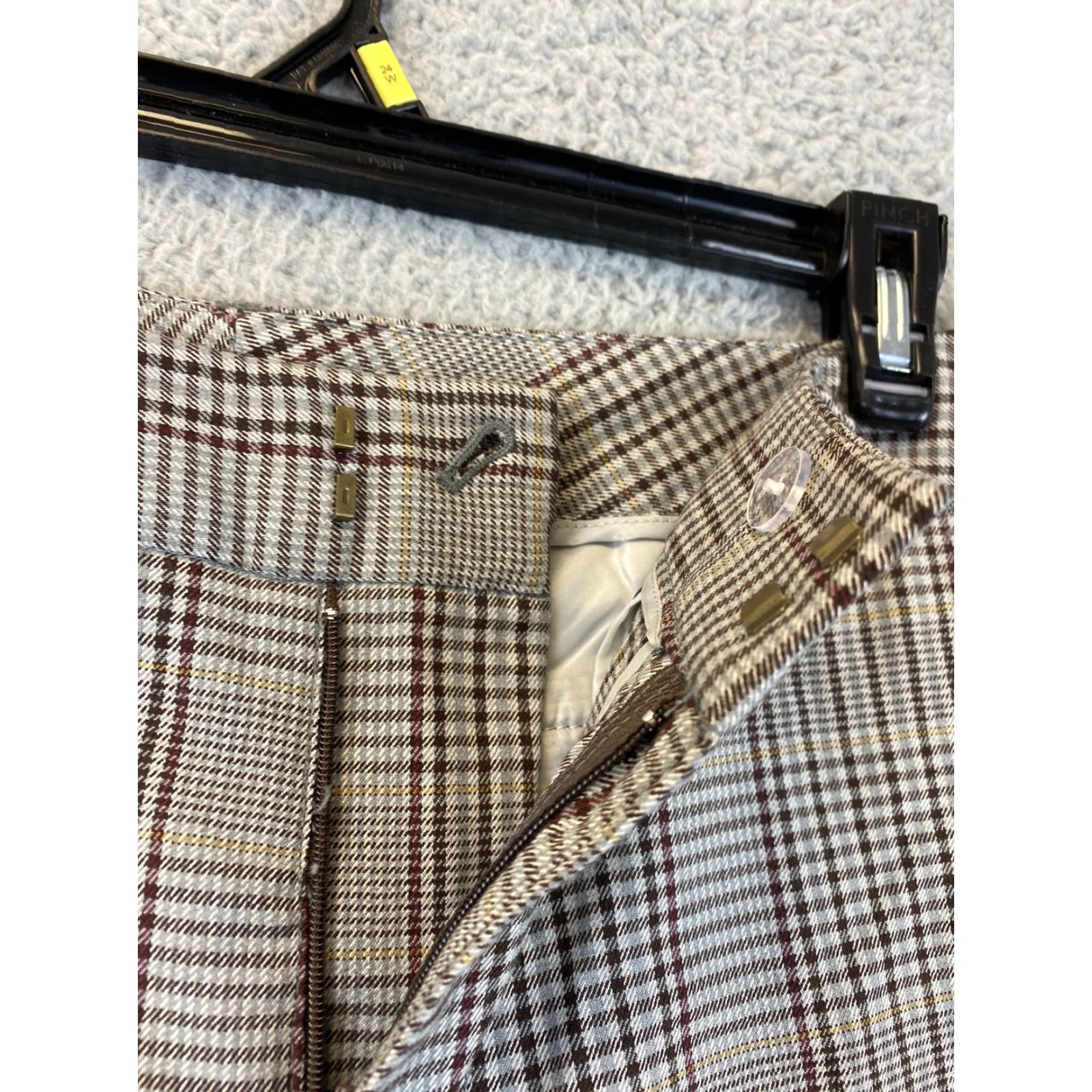 Tommy Hilfiger Tommy Hilfiger Pants Women 6 Brown Cotton Stretch Straight 76-6 Size 28" / US 6 / IT 42 - 4 Thumbnail