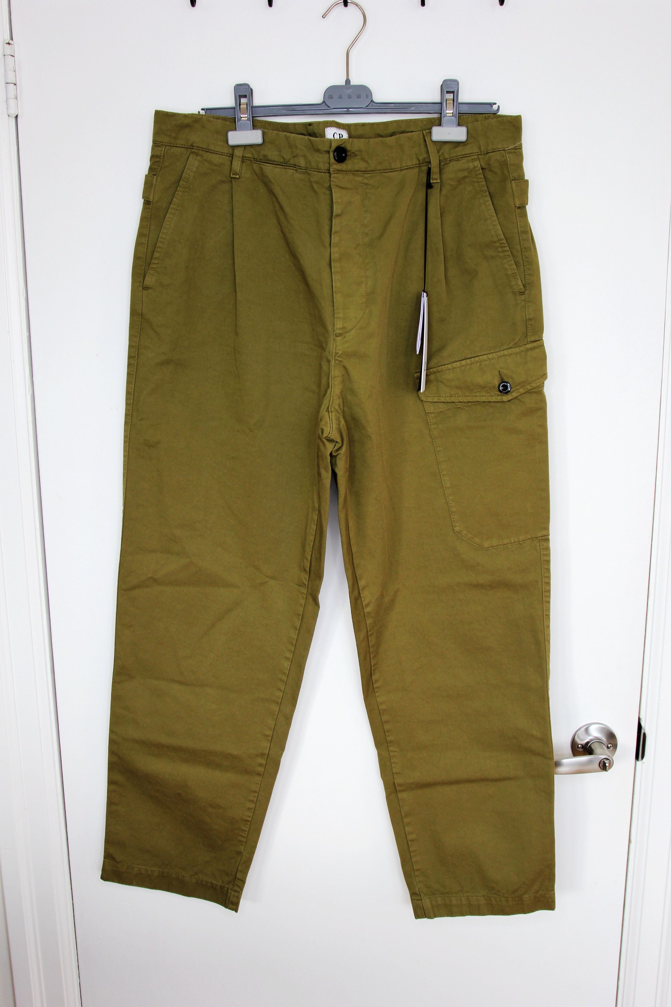 C.P. Company BNWT AW25 C.P. COMPANY GABARDINE CARGO PANTS 52 Size US 36 / EU 52 - 2 Thumbnail