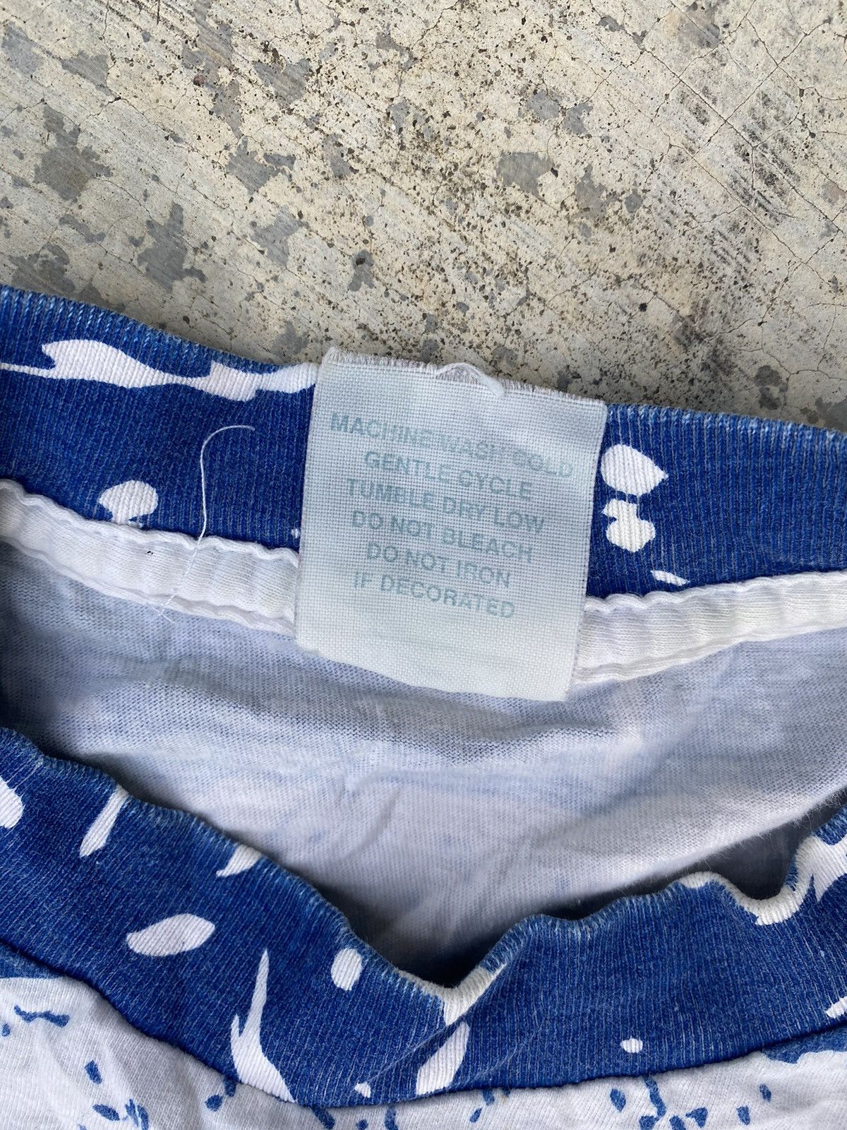 Caribbean × Vintage Vintage 90”s Royal Caribbean fullprinted tees Size US L / EU 52-54 / 3 - 7 Thumbnail