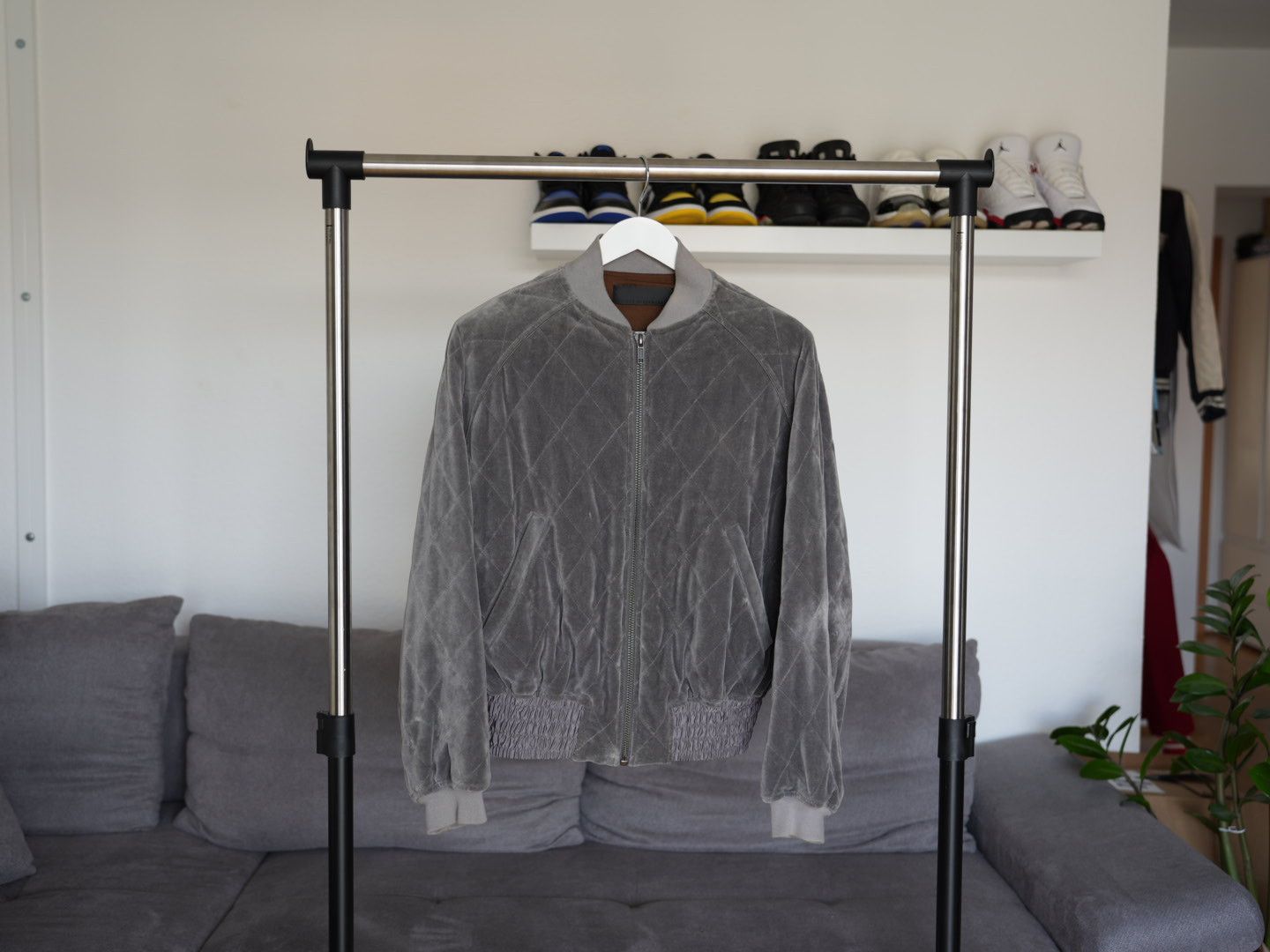Haider Ackermann Haider Ackermann Quilted Velvet Jacket Size US S / EU 44-46 / 1 - 1 Thumbnail