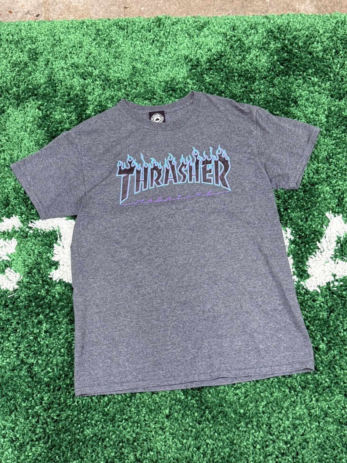 Thrasher Thrasher Blue Flames Logo Skate Streetwear Medium Tee Size US M / EU 48-50 / 2 - 1 Thumbnail