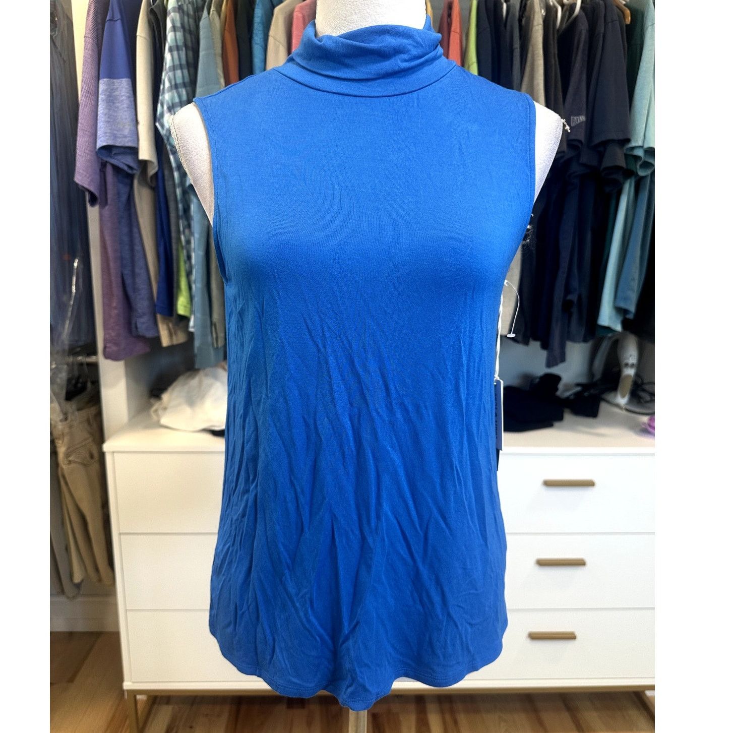 Other Court & Rowe Womens Blue Sleeveless Turtle Neck Blouse S NWT Size S / US 4 / IT 40 - 1 Thumbnail