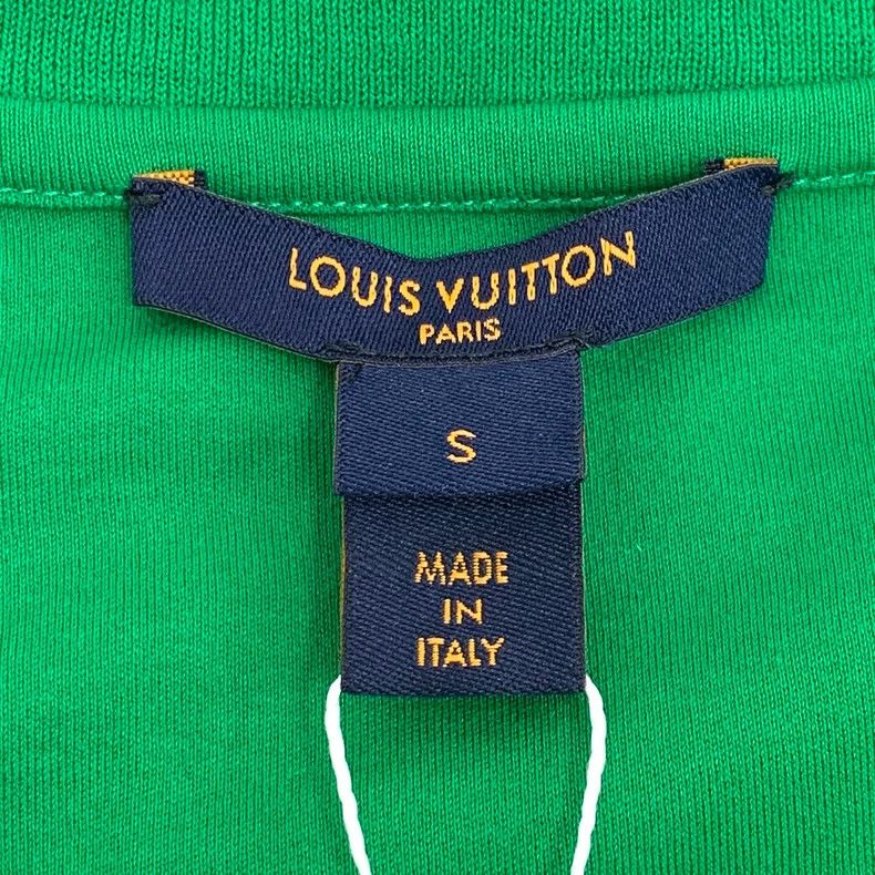 Louis Vuitton Louis Vuitton 22 Green Logo Embroidered Cotton Crew Neck T Size S / US 4 / IT 40 - 5 Thumbnail