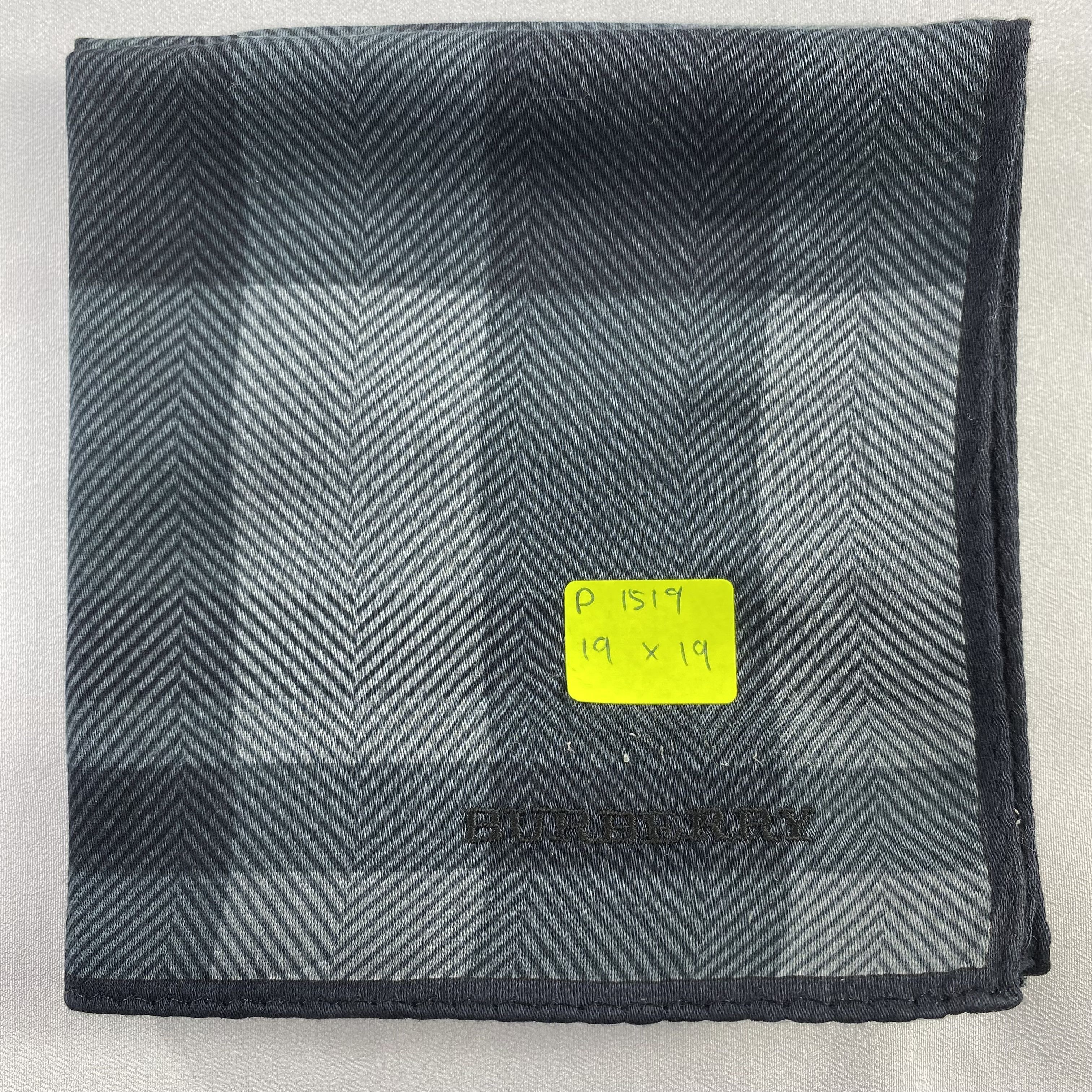 Burberry × Vintage Burberry Handkerchief / Neckerchief / Bandana-P1519 Size ONE SIZE - 5 Thumbnail