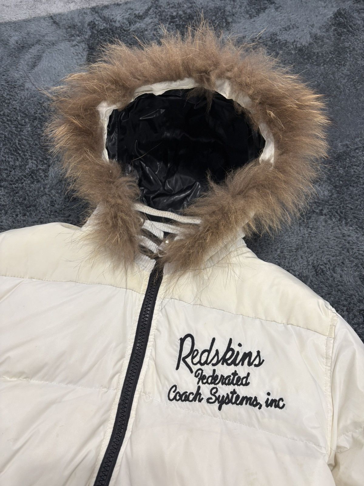 NFL Vintage Redskins Down Puffer Jacket with Fur Size US M / EU 48-50 / 2 - 4 Thumbnail