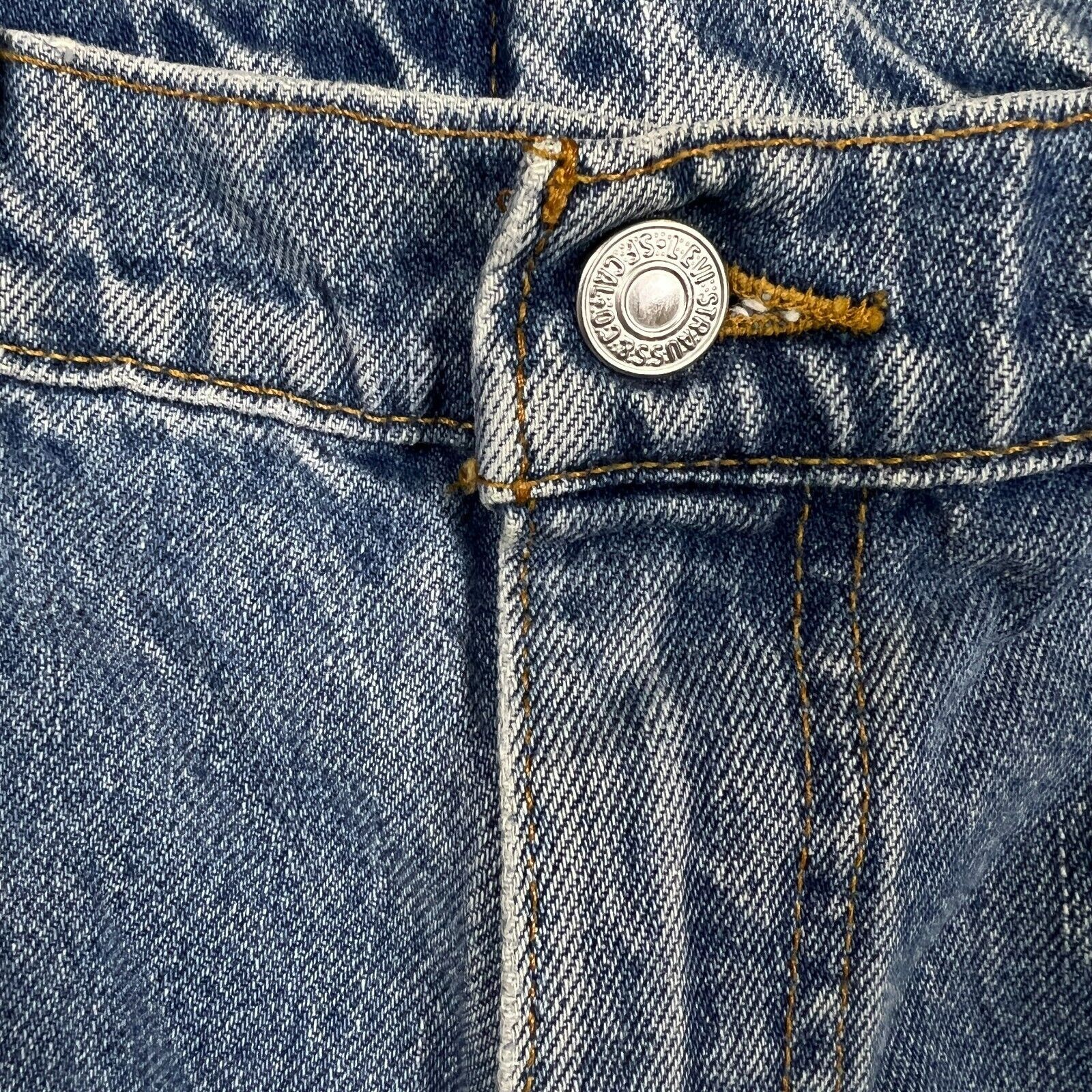 Levi's × Vintage Vintage 90s Levi's 550 Jeans 35x34 Relaxed Fit Tapered Leg Size US 35 - 3 Thumbnail