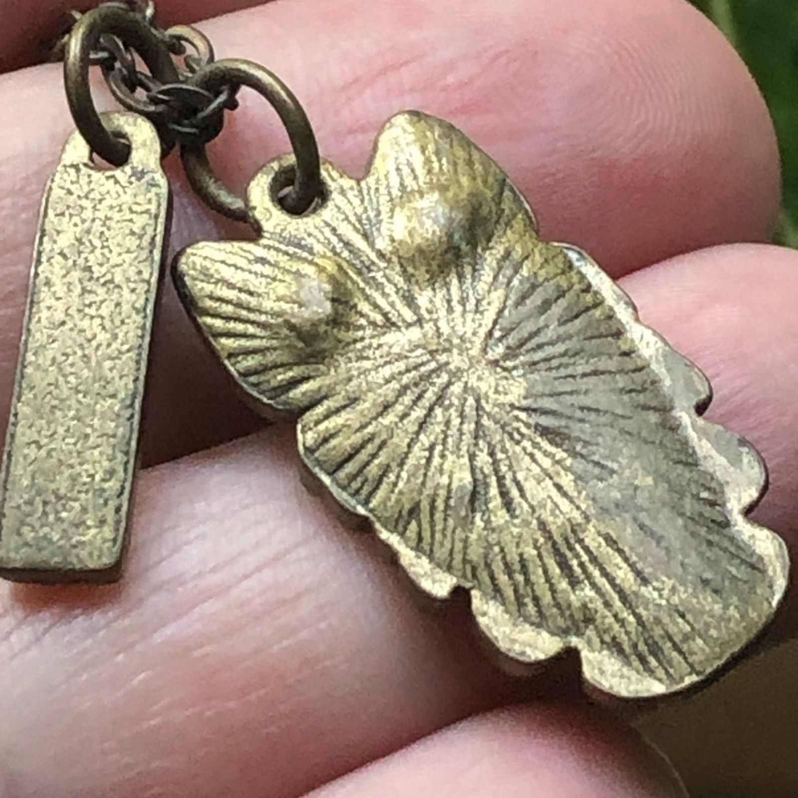 Jewelry Brass owl friends pendant on chain necklace Size ONE SIZE - 6 Thumbnail