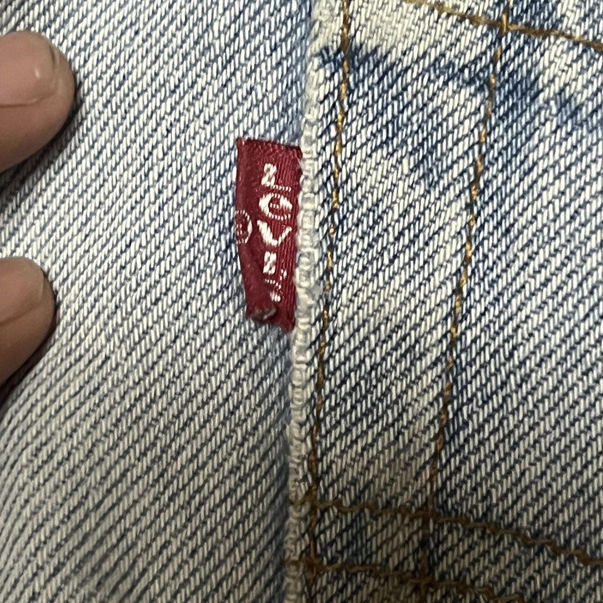 Levi's Vintage Distressed Levis 501 Denim Jeans Size US 31 - 22 Thumbnail