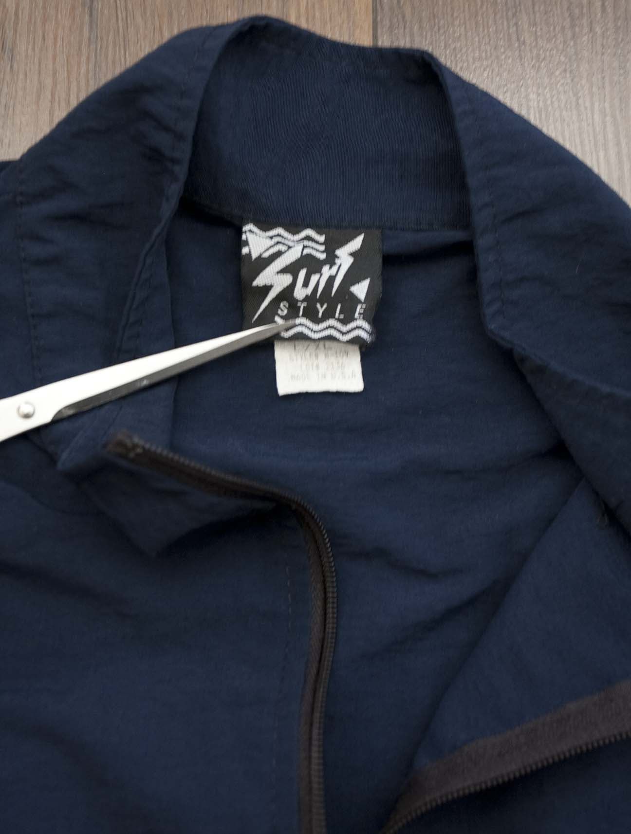 Vintage Surf Style Vintage Jacket Windbreaker Made in USA Size XL Size US XL / EU 56 / 4 - 3 Thumbnail