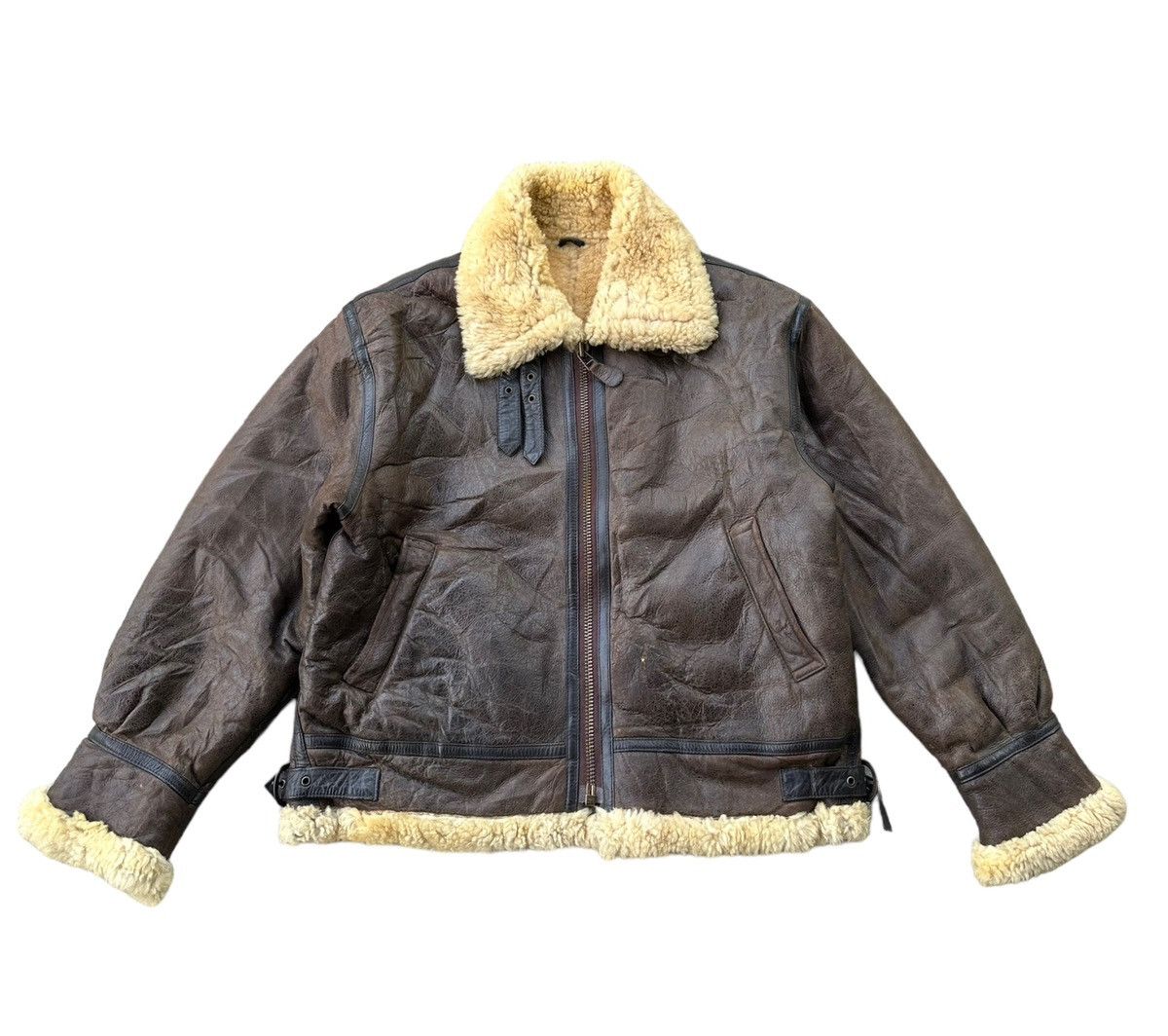 Vintage Vintage B-3 sheepskin jacket Size US L / EU 52-54 / 3 - 5 Thumbnail