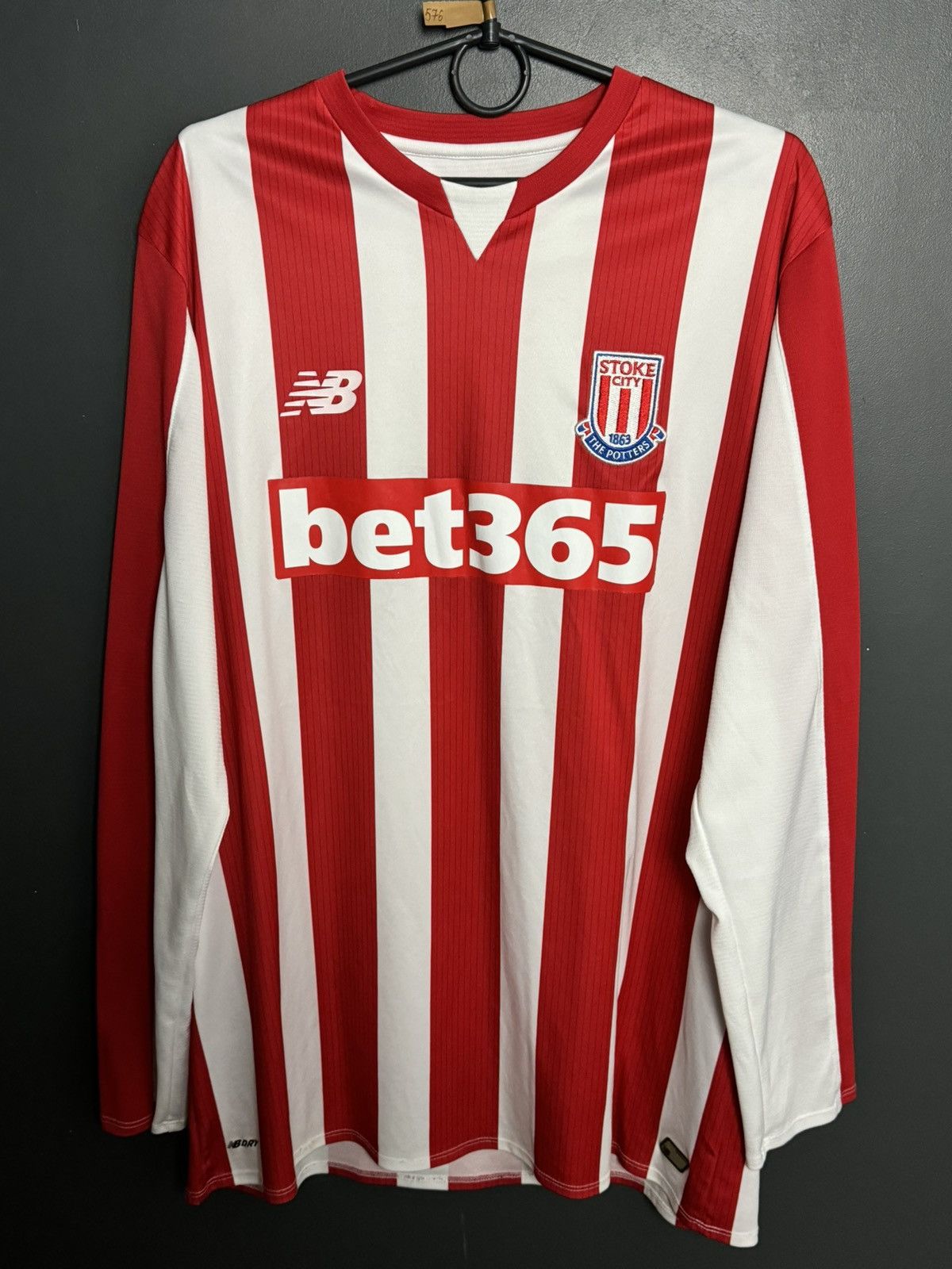 New Balance Stoke City 15/16 Home Football Long Sleeve Jersey Size US XL / EU 56 / 4 - 1 Thumbnail