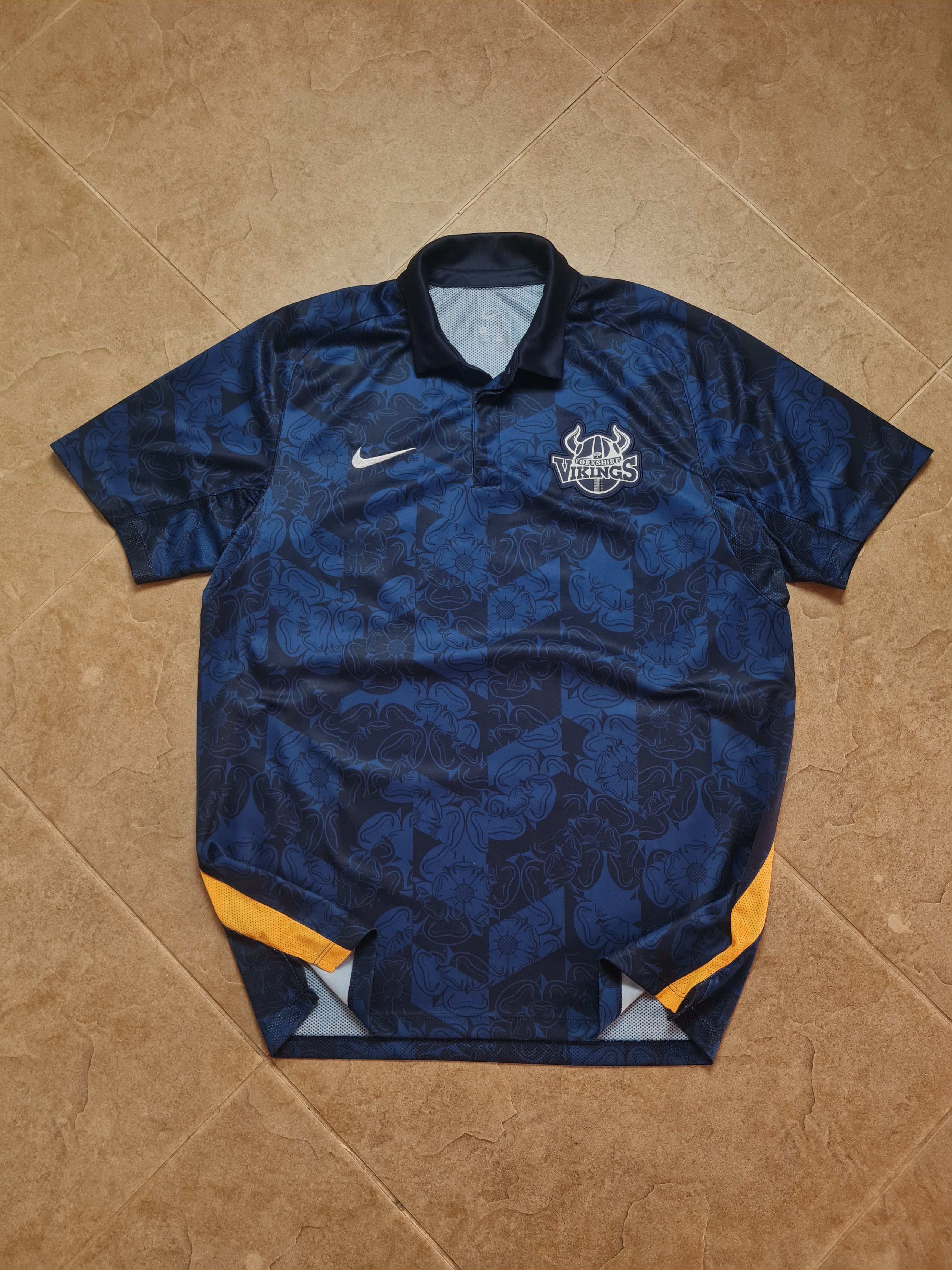 Nike Jersey Nike Cricket Dark Blue Sz L Yorkshire Vikings County Size US L / EU 52-54 / 3 - 5 Thumbnail