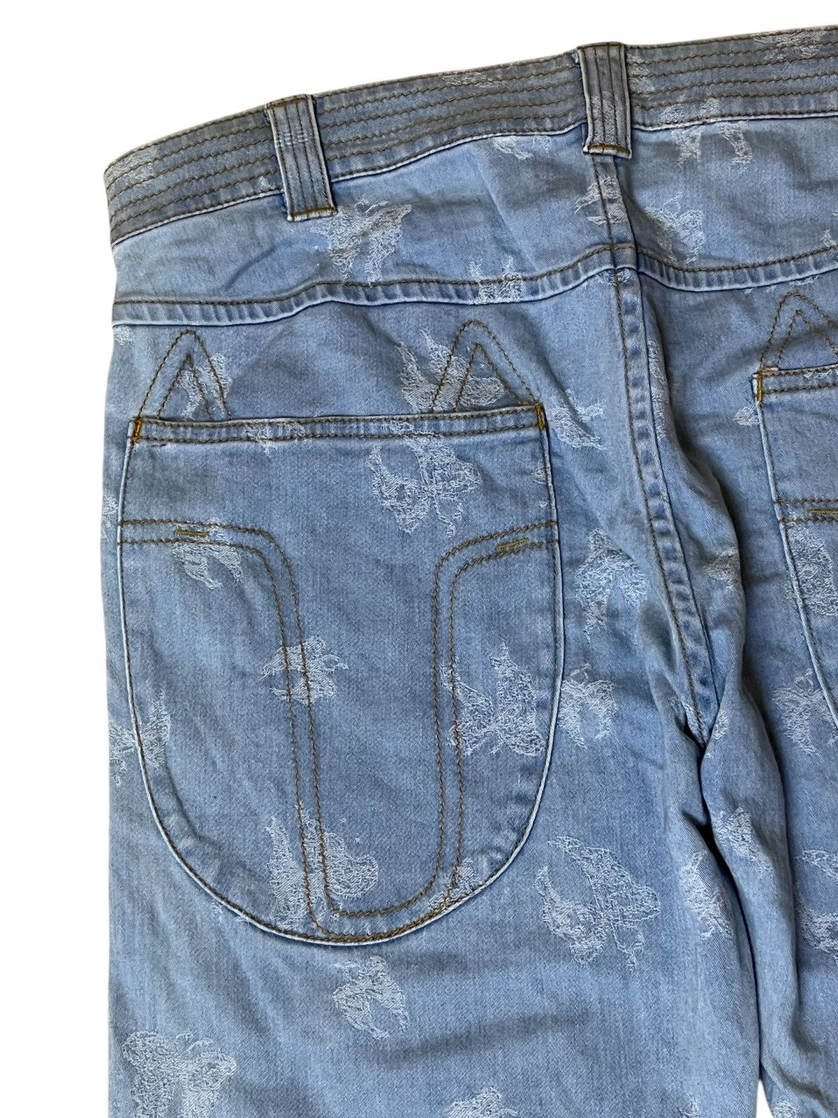 Issey Miyake TSUMORI CHISATO ISSEY MIYAKE EMBROIDERY JEANS Size US 32 / EU 48 - 9 Thumbnail