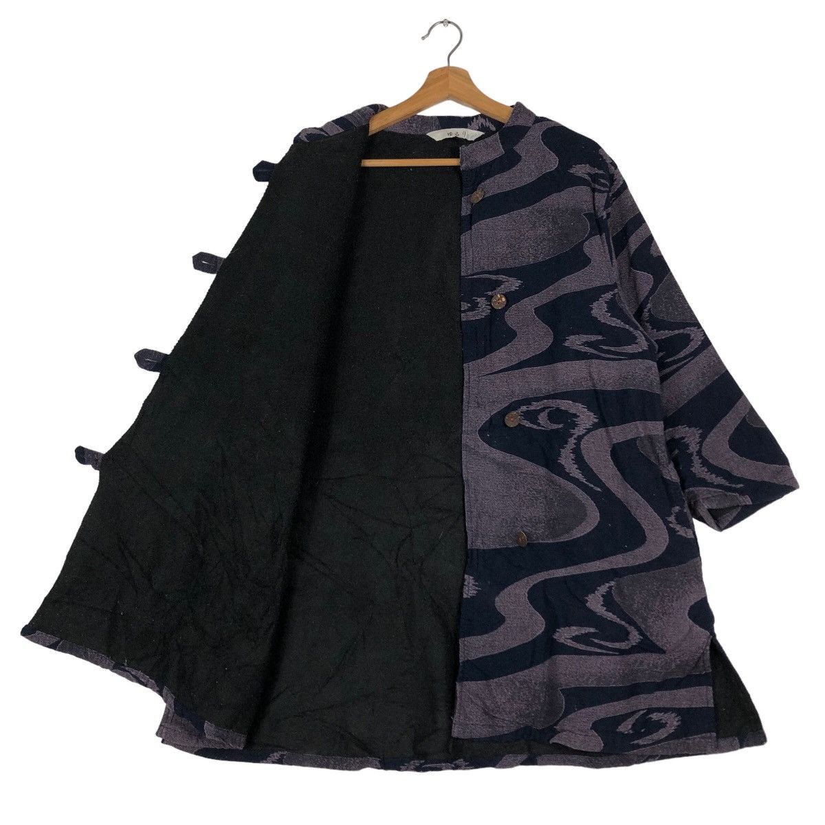 Japanese Brand Vintage Over Print Jacket Japanese Traditional Issey Miyake Size US M / EU 48-50 / 2 - 11 Thumbnail