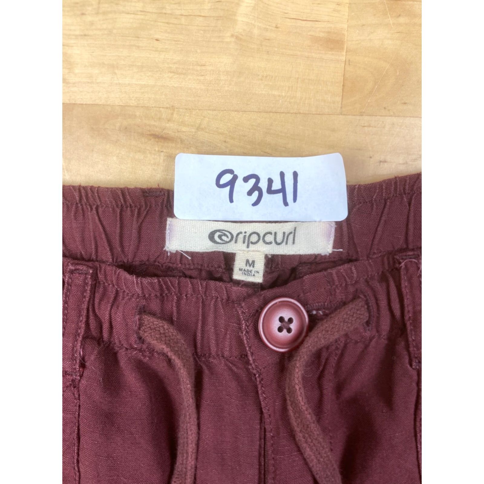 Rip Curl Rip Curl Linen Blend Pants Womens M Red Ankle 24" Inseam Tapered Pants Womens M Red Linen Blend Beach 24" Inseam Rip Curl Size 32" / US 10 / IT 46 - 3 Thumbnail