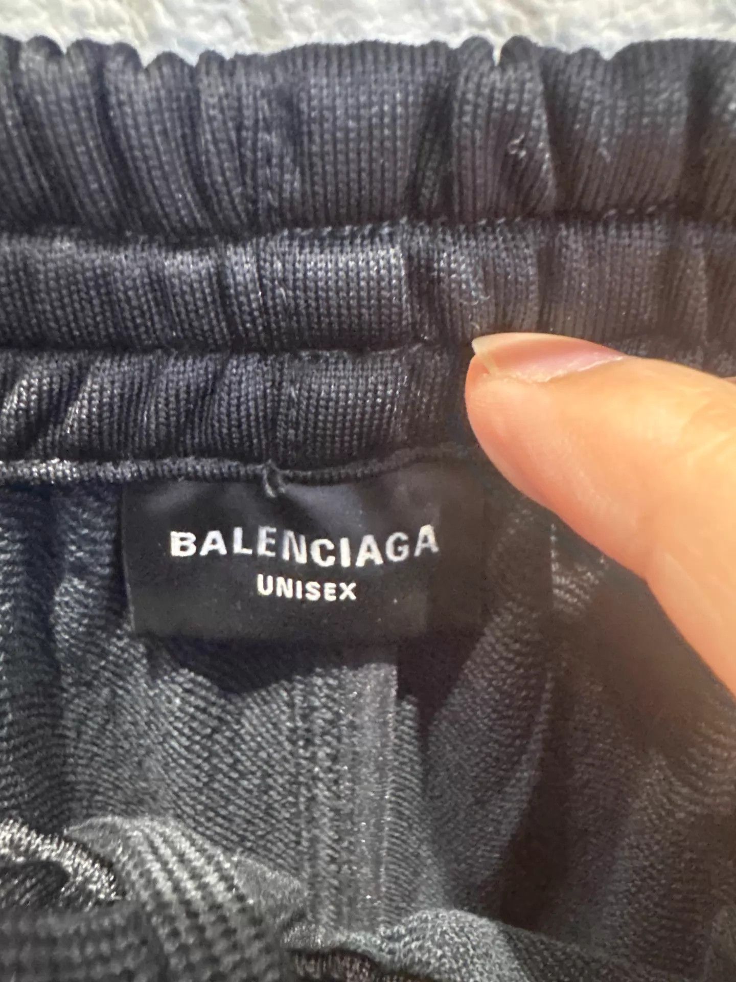 Balenciaga Balenciaga 3B Print Black Track Pants XS Unisex Size 25" / US 0 / IT 36 - 4 Thumbnail