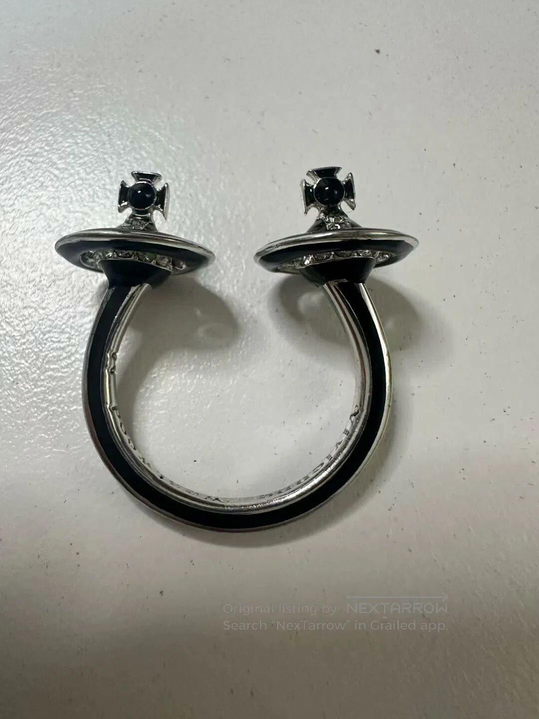 Vivienne Westwood vivienne westwood saturn ring in black. Size ONE SIZE - 2 Thumbnail