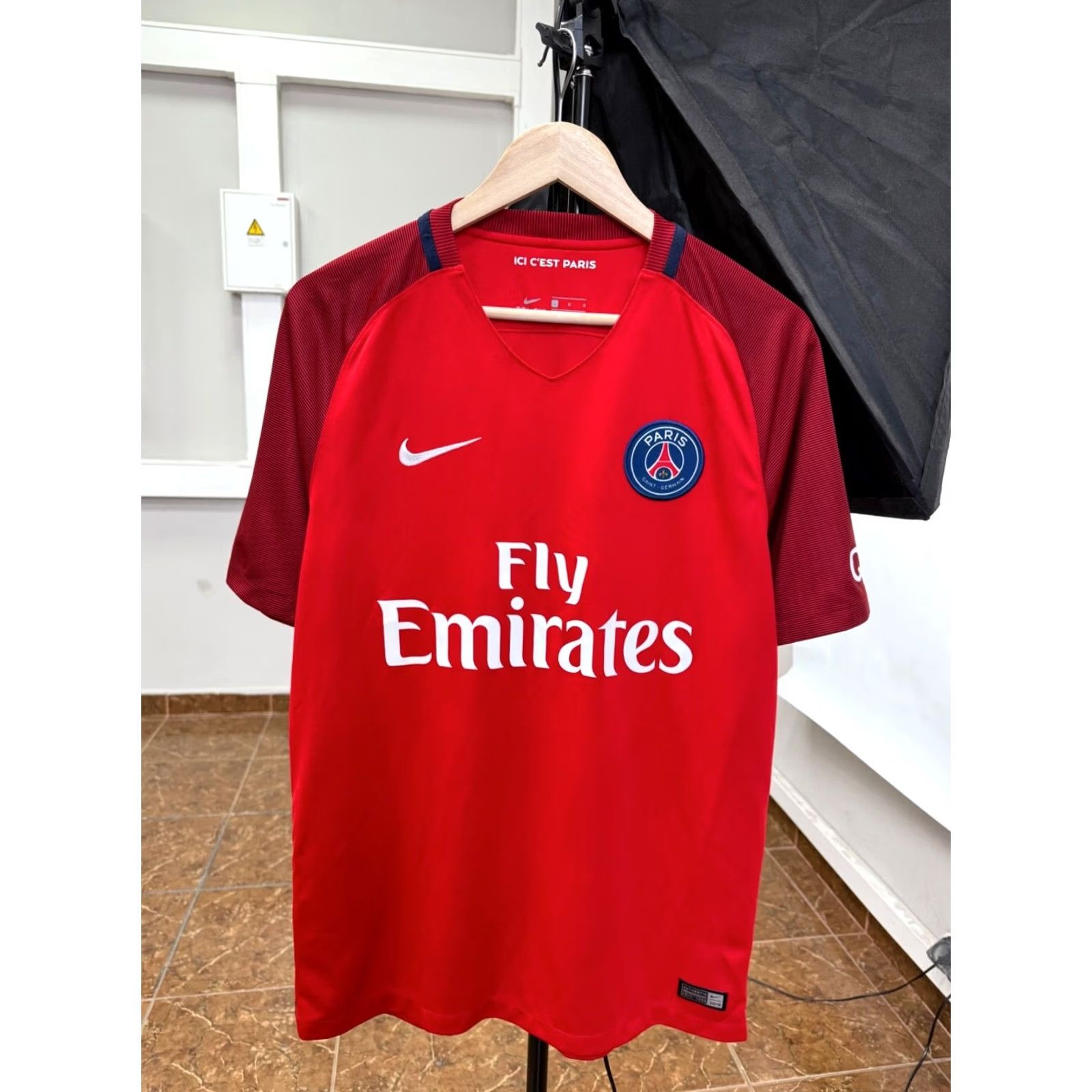 Nike Nike Draxler PSG Paris Saint Germain 2016 Soccer Jersey T-Shirt L Red Mens Size US L / EU 52-54 / 3 - 2 Thumbnail