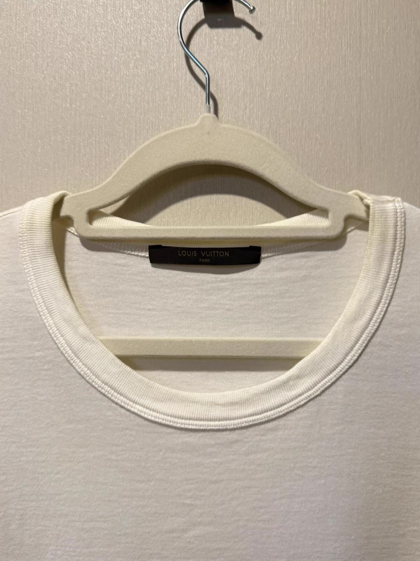 Louis Vuitton Louis Vuitton x Supreme Box Logo T‑shirt Ｑ20 Size US L / EU 52-54 / 3 - 7 Thumbnail