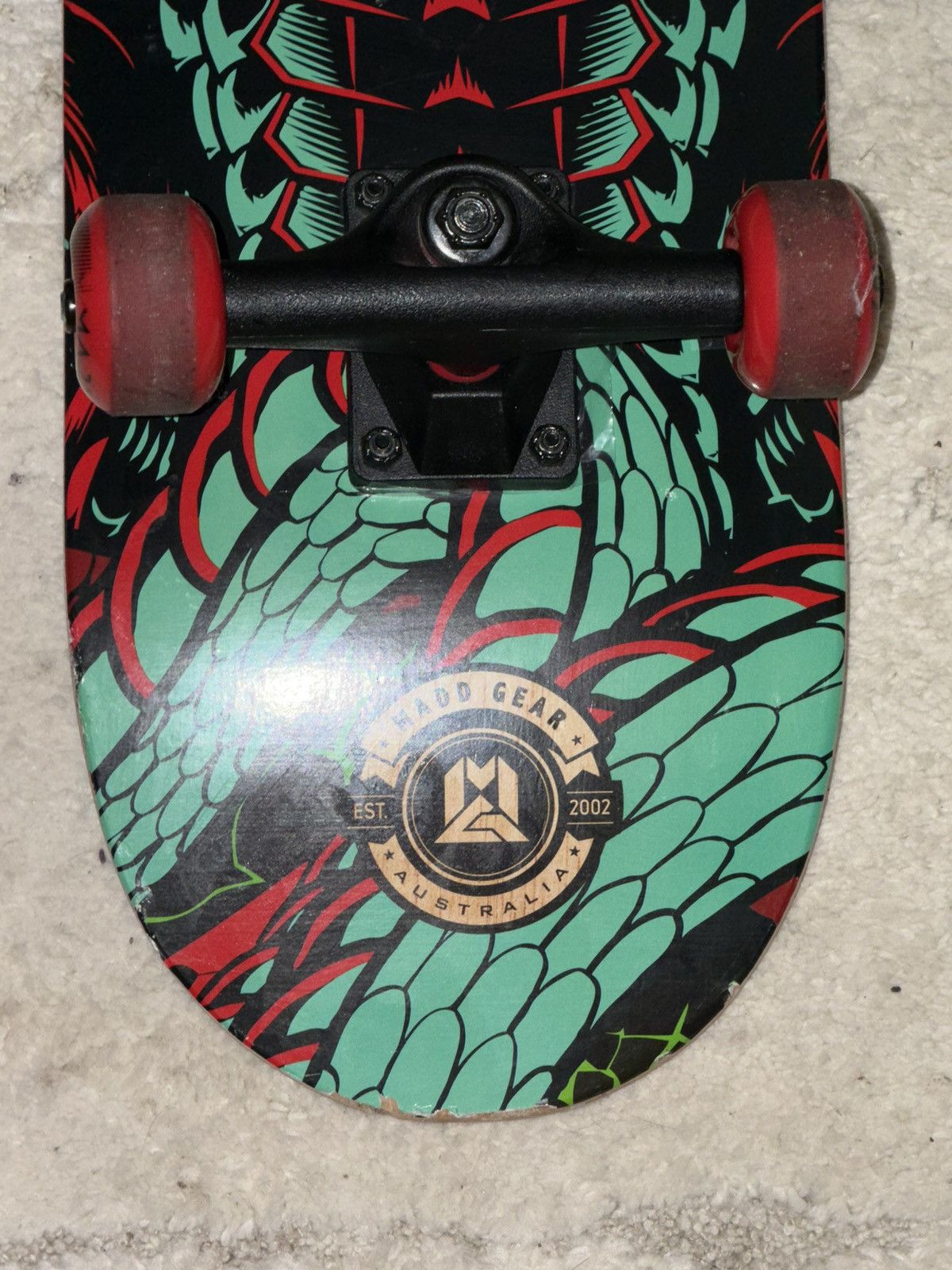Other Madd Gear Snake Graphic Deck Skateboard Kids Youth Size Size ONE SIZE - 23 Thumbnail