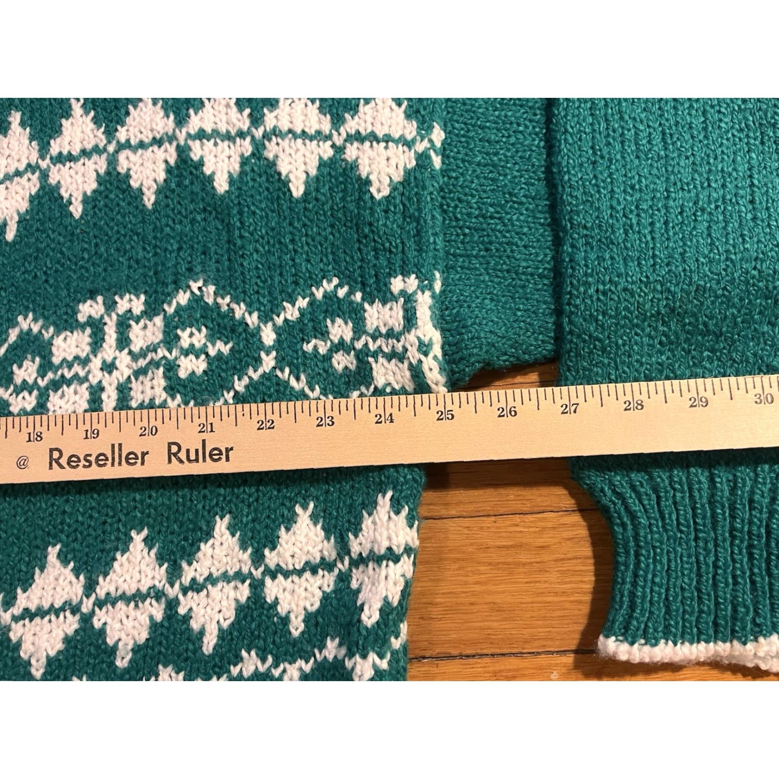 Vintage VINTAGE Victoria Jones Cardigan Sweater Women’s 2X Green White 90s Oversized Knit V-Neck Button Mens? Size XXL / US 16-18 / IT 52-54 - 7 Thumbnail
