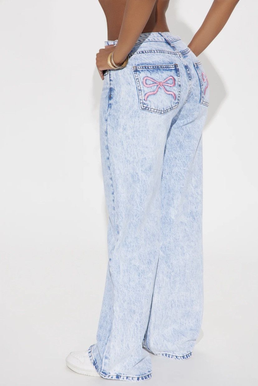 Fashion Nova Bow Cutie Embroidered Straight Leg Jeans - Light Wash Size 34" / US 12 / IT 48 - 2 Thumbnail