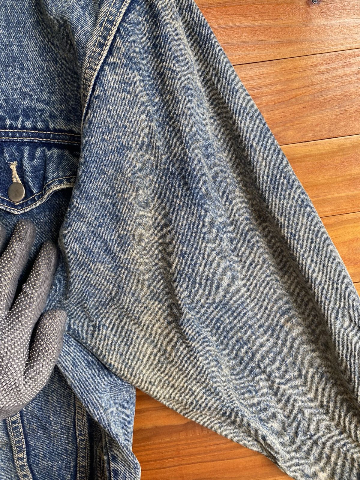 Vintage Vintage 1980s-1990s Acid Wash Denim Jacket – Unisex Classic Size US S / EU 44-46 / 1 - 9 Thumbnail