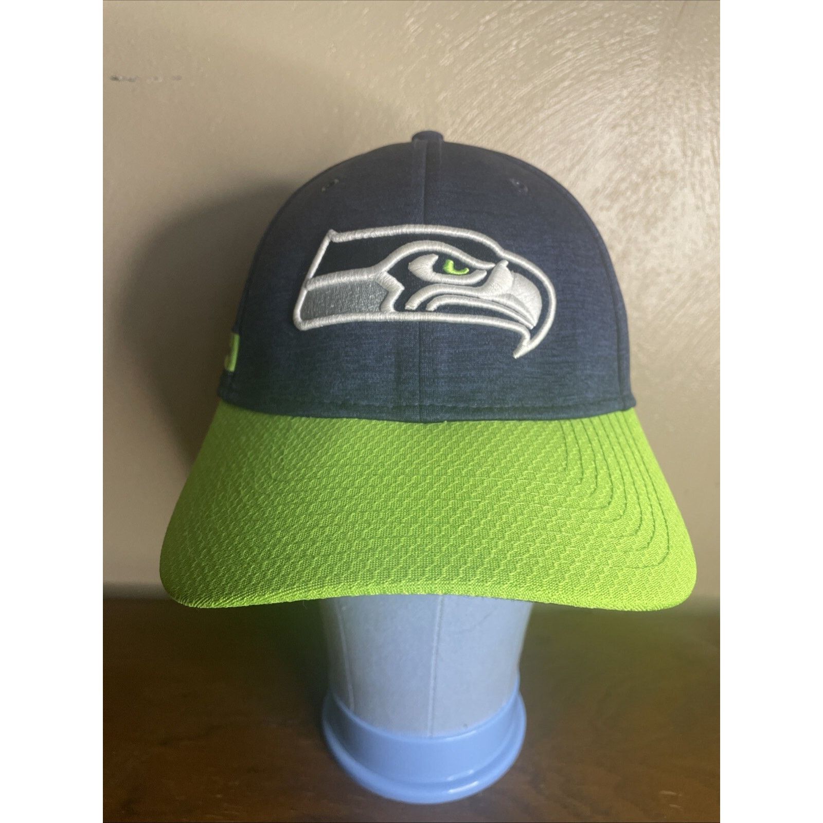 New Era Seattle Seahawks New Era 39thirty Flex Fitted Hat Cap M-L Size US L / EU 52-54 / 3 - 2 Thumbnail