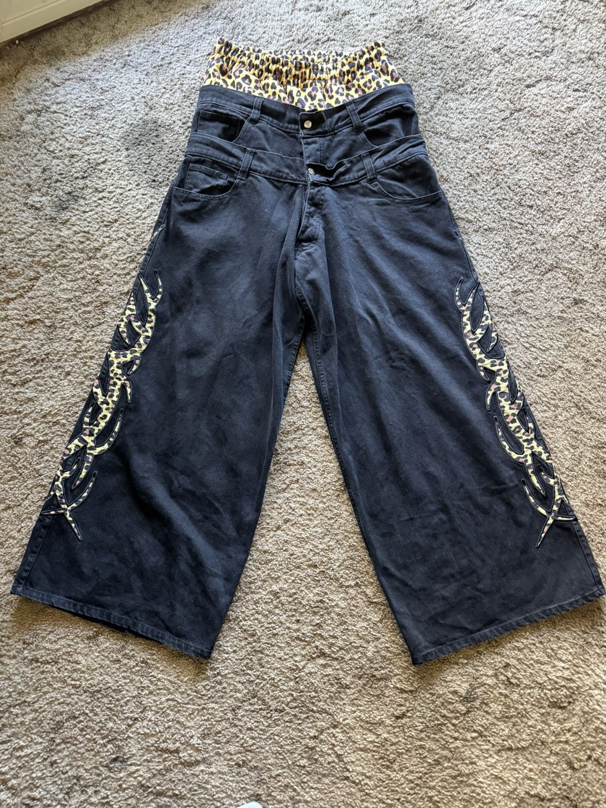 Other 2001 Odysey Triple Stacked Cheetah Denim Size 32 Size US 32 / EU 48 - 1 Thumbnail