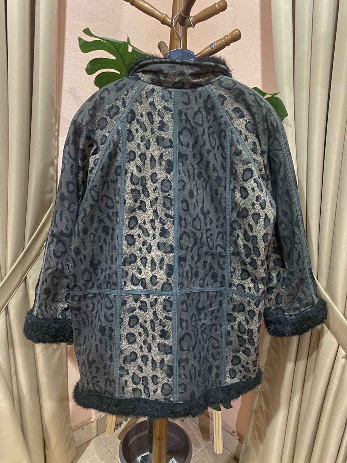 Vintage Bosung Leopard Print Faux Fur Jacket – Vintage Outerwear Size M / US 6-8 / IT 42-44 - 7 Thumbnail
