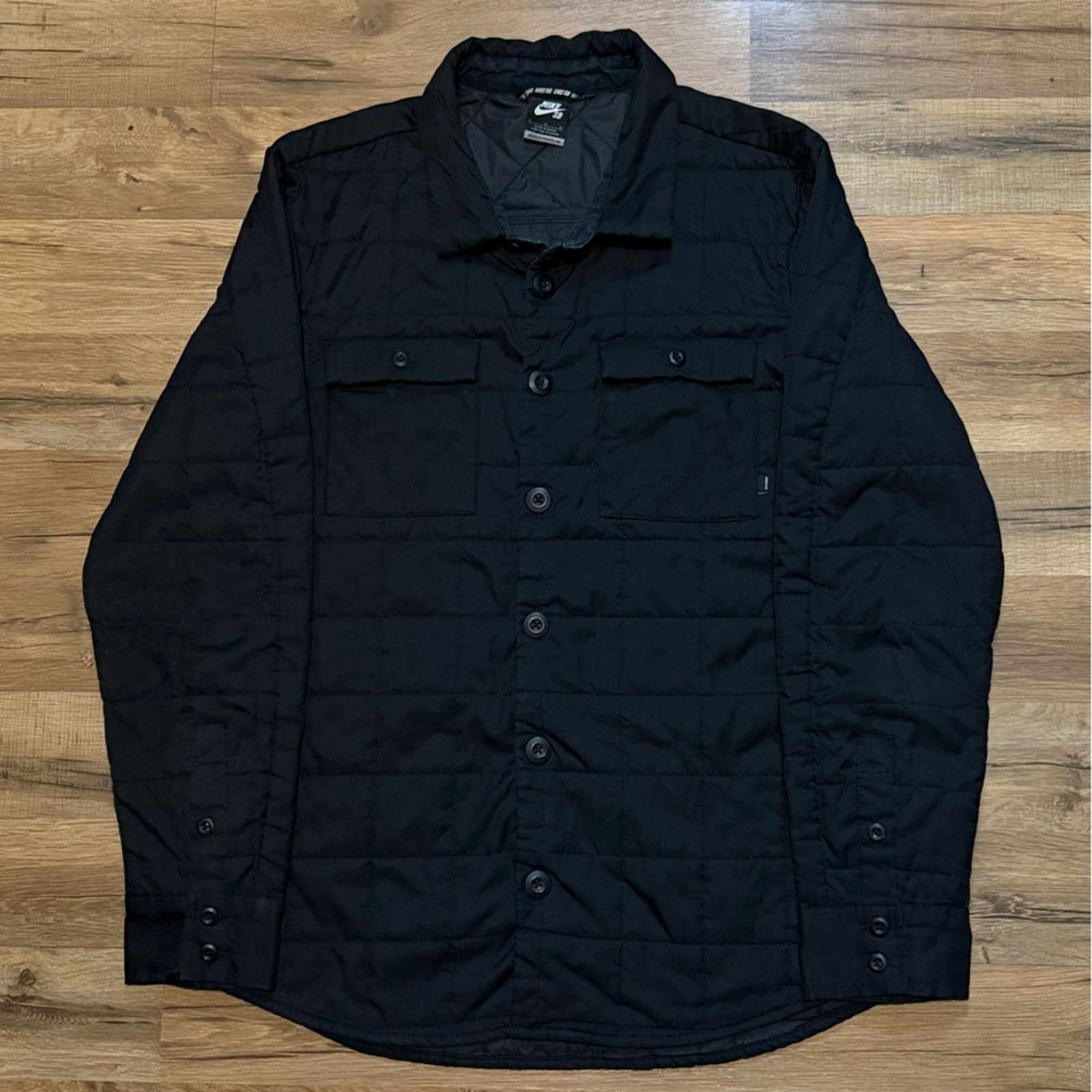Nike Y2K Nike SB Quilted Button Up Windbreaker Jacket Size US L / EU 52-54 / 3 - 1 Thumbnail