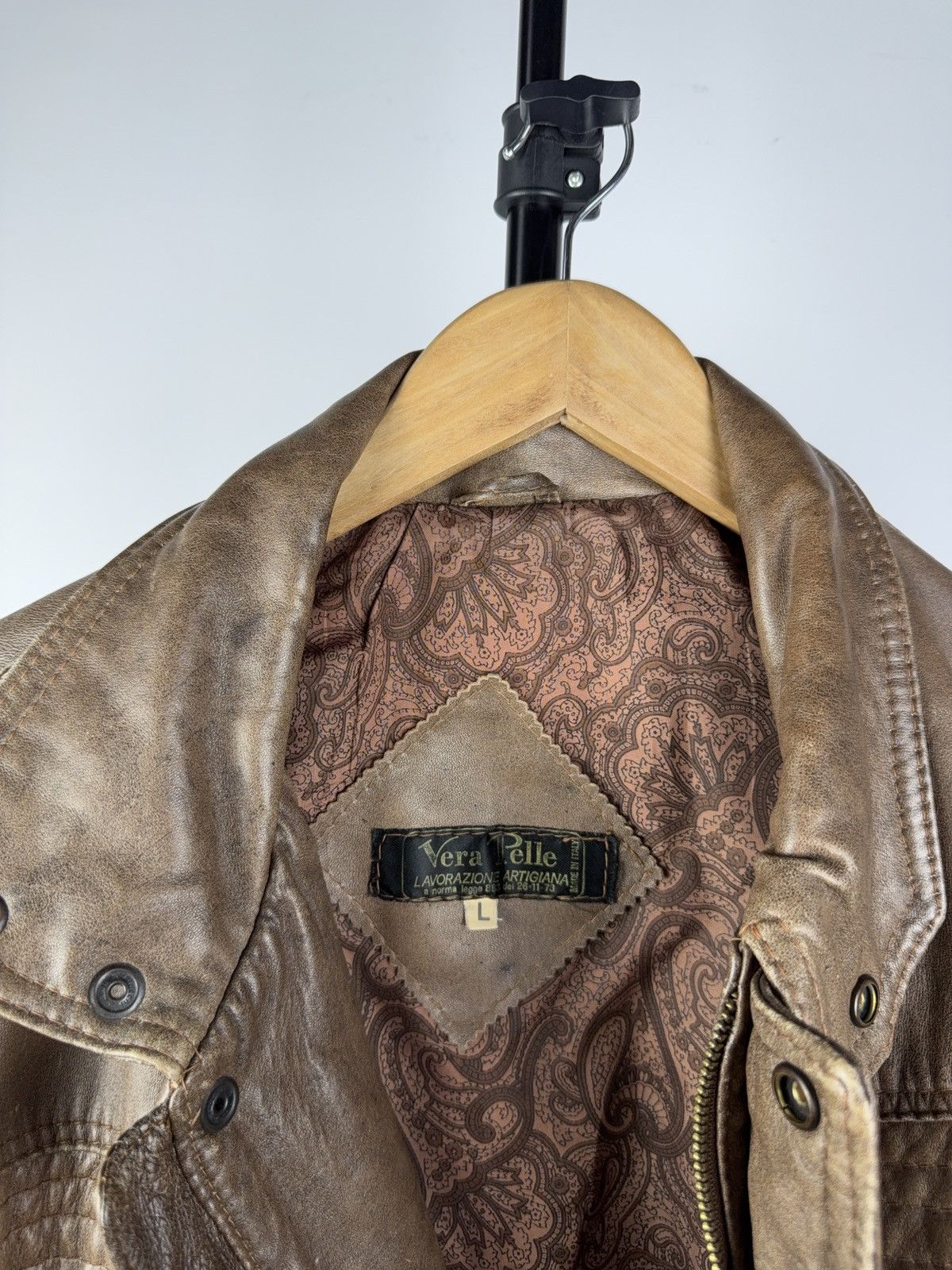 Vintage Vintage 90s Leather Biker Faded Jacket Style Maison Margiela Size US L / EU 52-54 / 3 - 5 Thumbnail