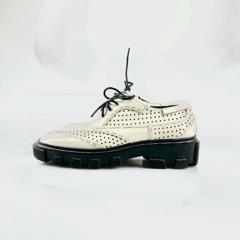Balenciaga Balenciaga Lace ups Eggshell Leather Derby Size US 6 / IT 36 - 2 Thumbnail