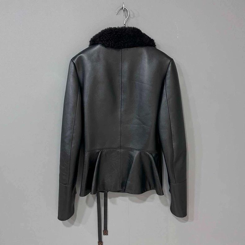Louis Vuitton Black Waistline Fur Collar Leather Jacket -2505 Size S / US 4 / IT 40 - 3 Thumbnail
