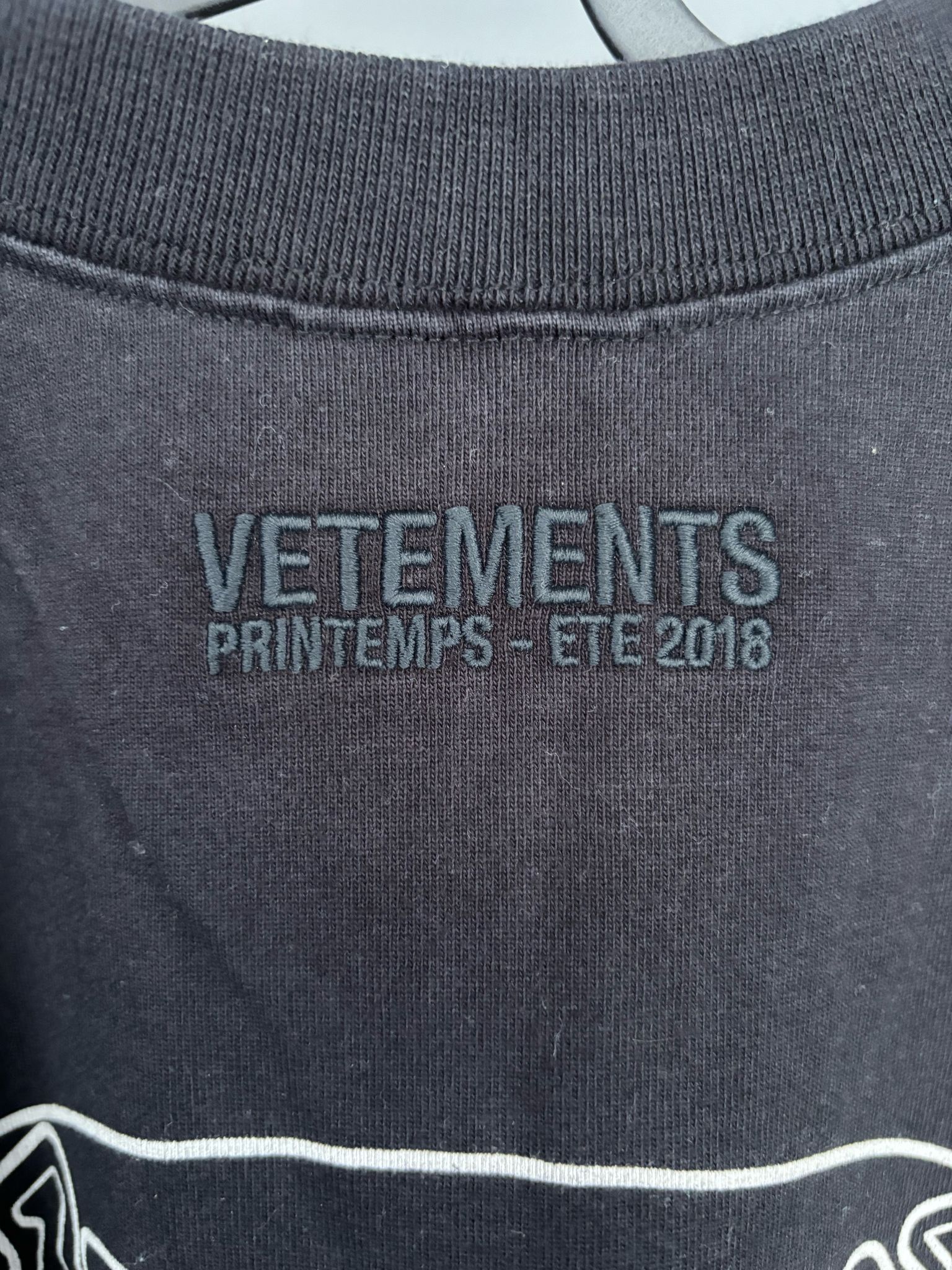 Vetements 🌎FREE SHIPPING - VETEMENTS SPRING-SUMMER 2018 Size S / US 4 / IT 40 - 9 Thumbnail