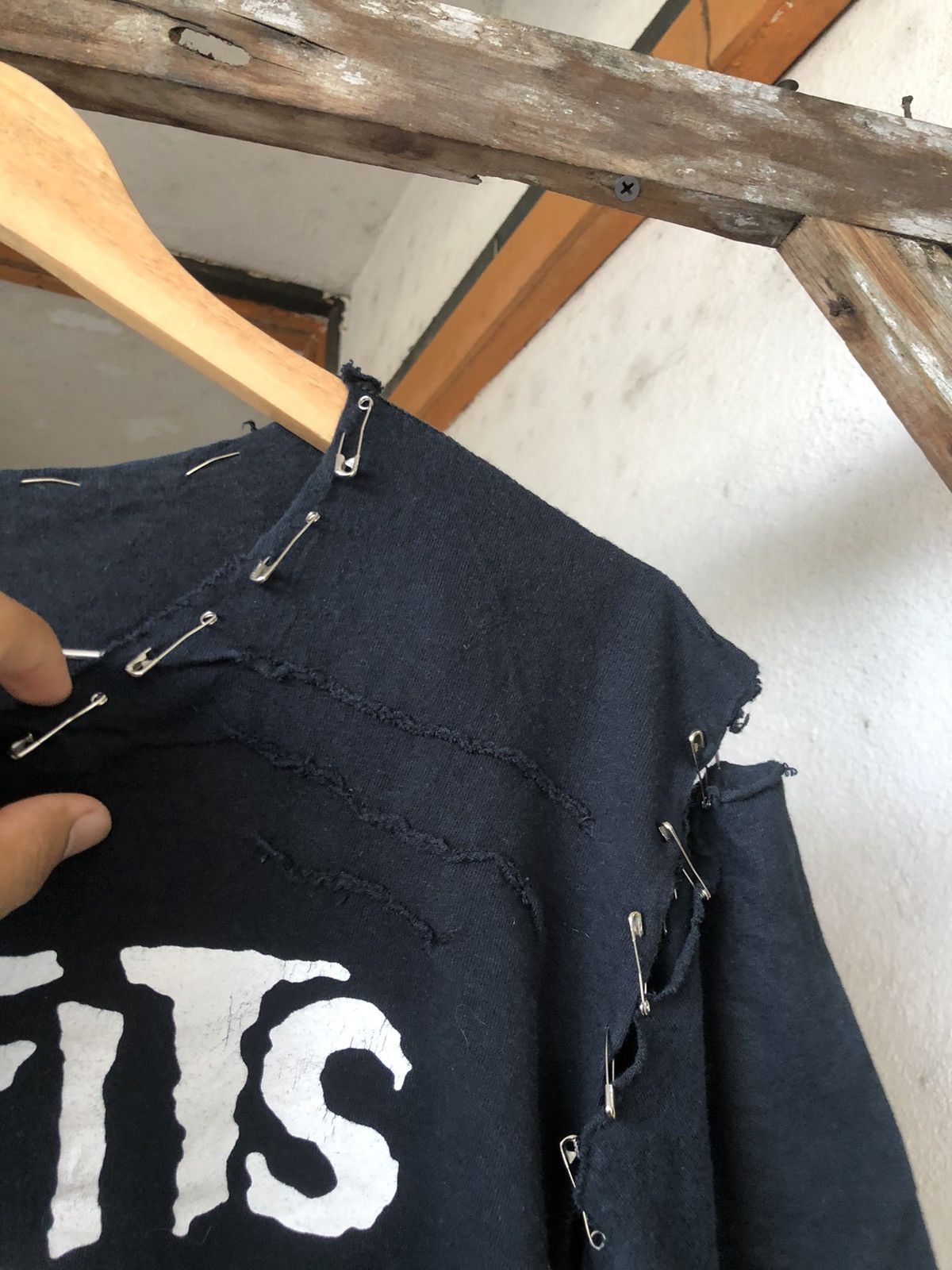Misfits Rare Vintage Misfits Bondage Punk Distressed Tshirt Size US S / EU 44-46 / 1 - 8 Thumbnail