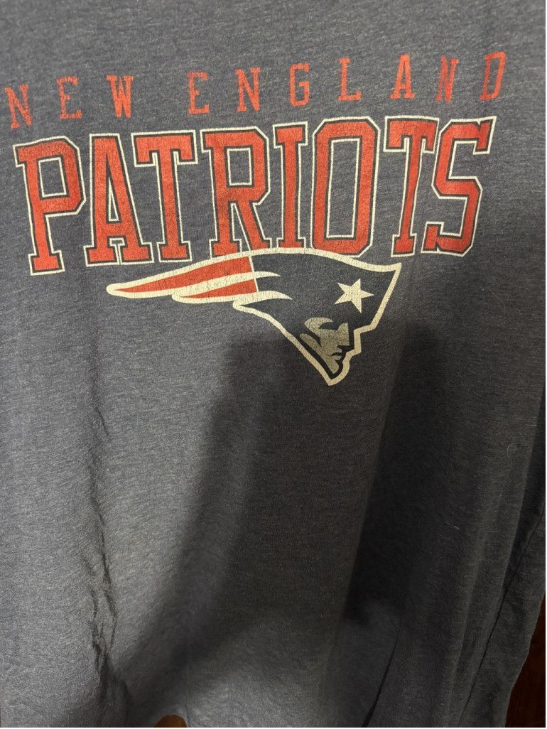 NFL New England Patriots T Shirt Men XL Blue T-shirt NFL Size US XL / EU 56 / 4 - 4 Thumbnail