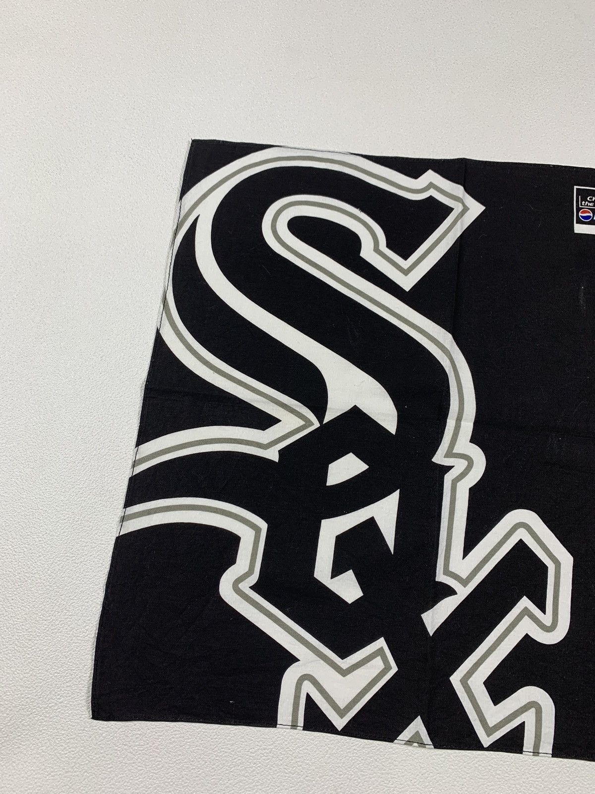 MLB × Vintage Handkerchief Chicago Whitesox Size ONE SIZE - 4 Thumbnail