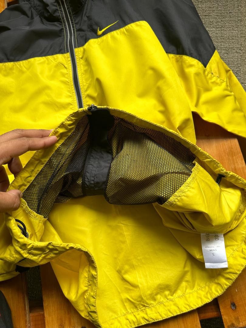 Nike × Vintage VINTAGE NIKE WINDBREAKER Size US L / EU 52-54 / 3 - 6 Thumbnail
