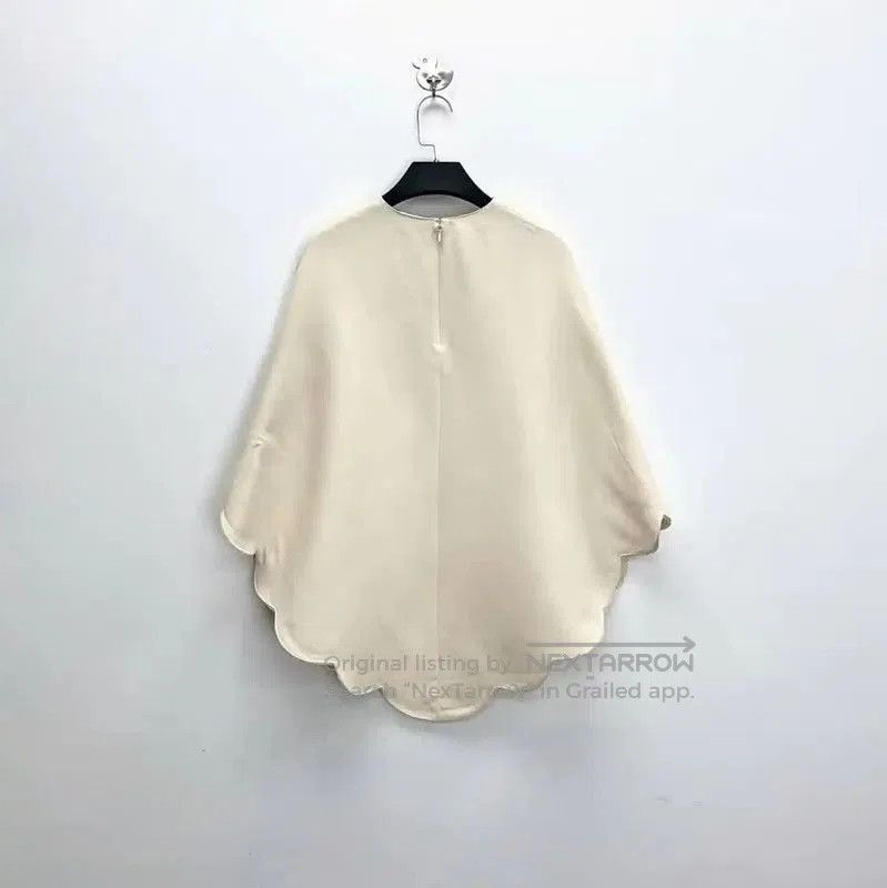 Valentino Valentino Women's Long Wool Blend Trench Coat . Size M / US 6-8 / IT 42-44 - 2 Thumbnail
