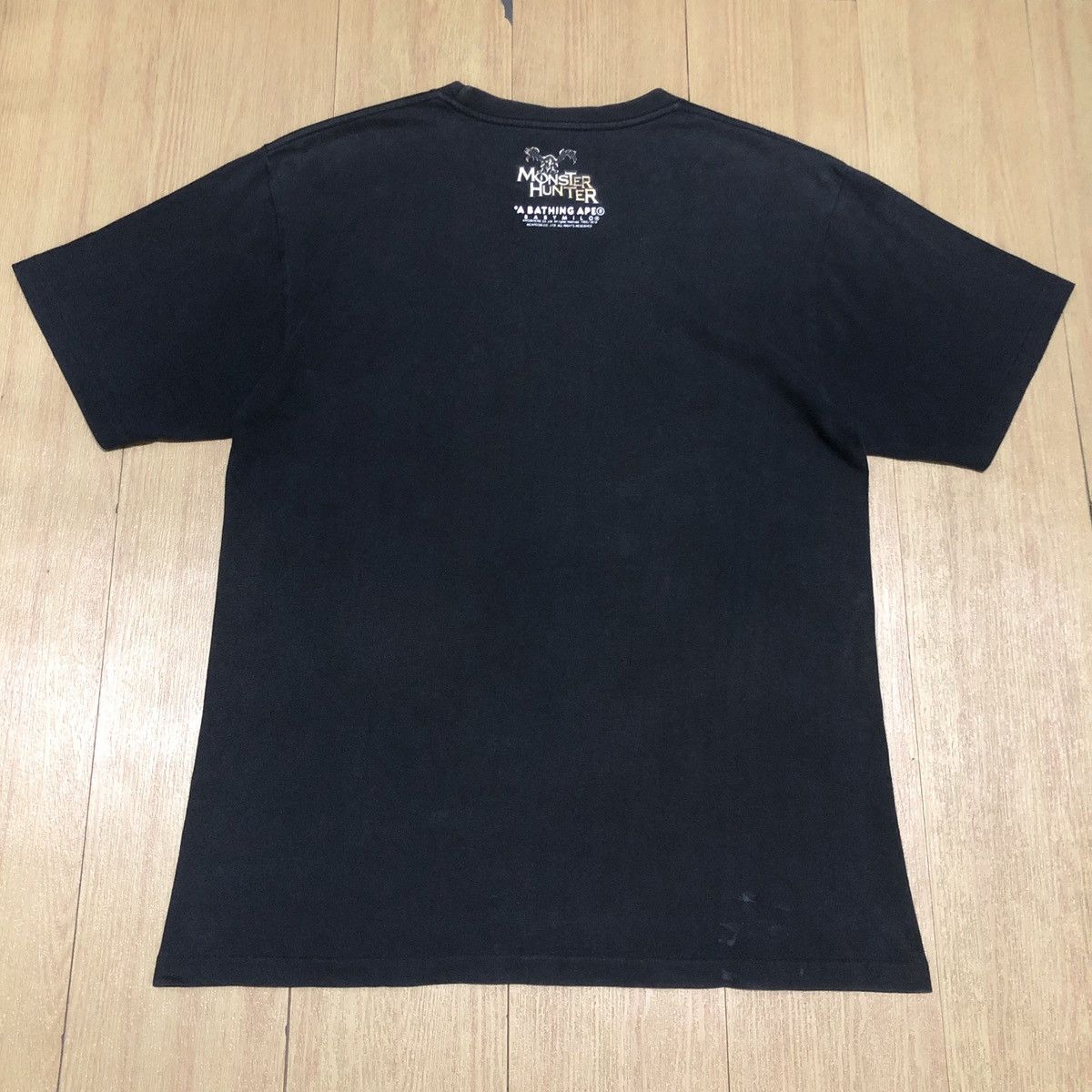 Bape Bape x Monster Hunter Tee Size US M / EU 48-50 / 2 - 2 Thumbnail