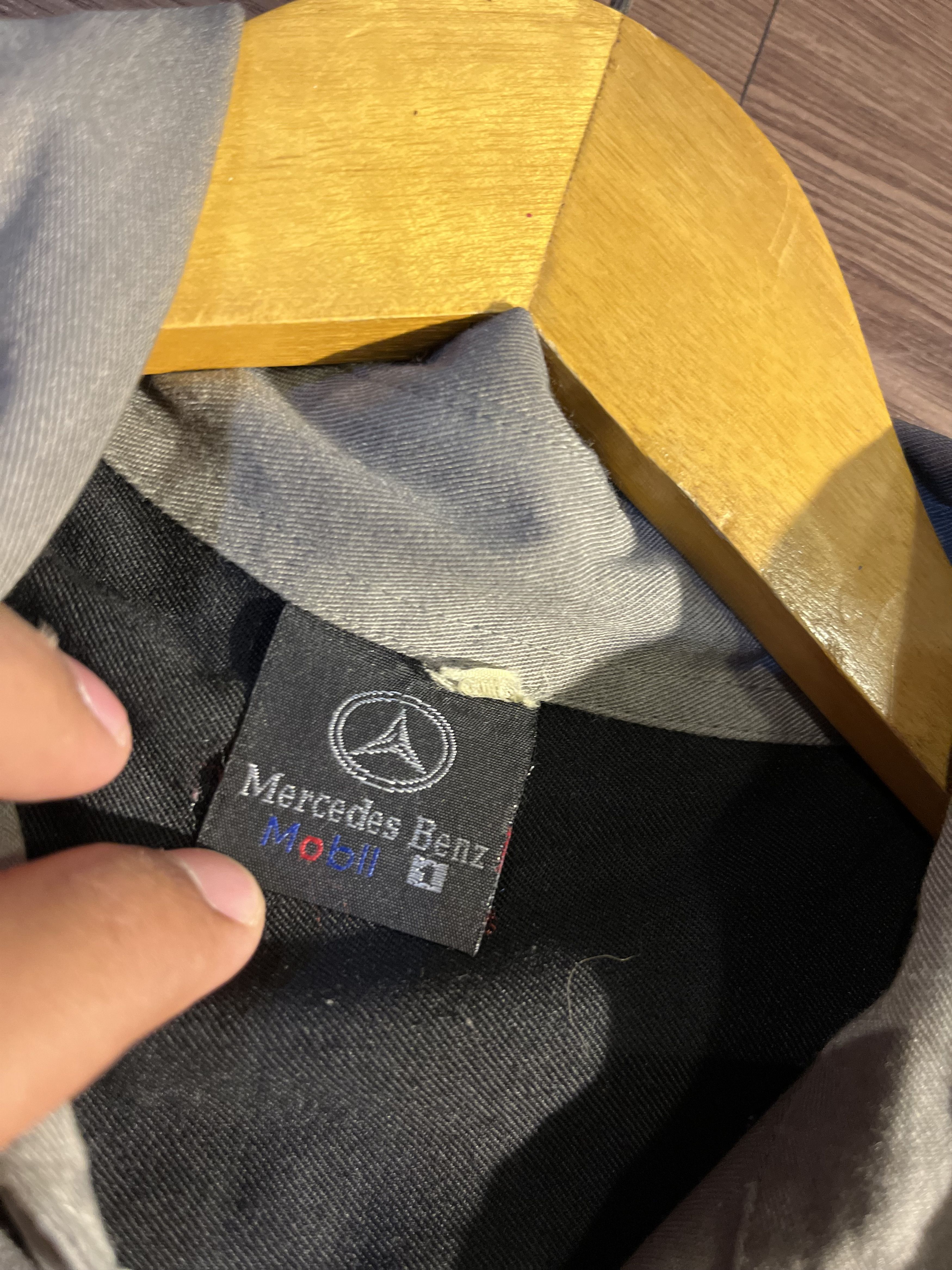 Mercedes-Benz Mercedes Benz West F1 Team Workshirt Size US XL / EU 56 / 4 - 6 Thumbnail