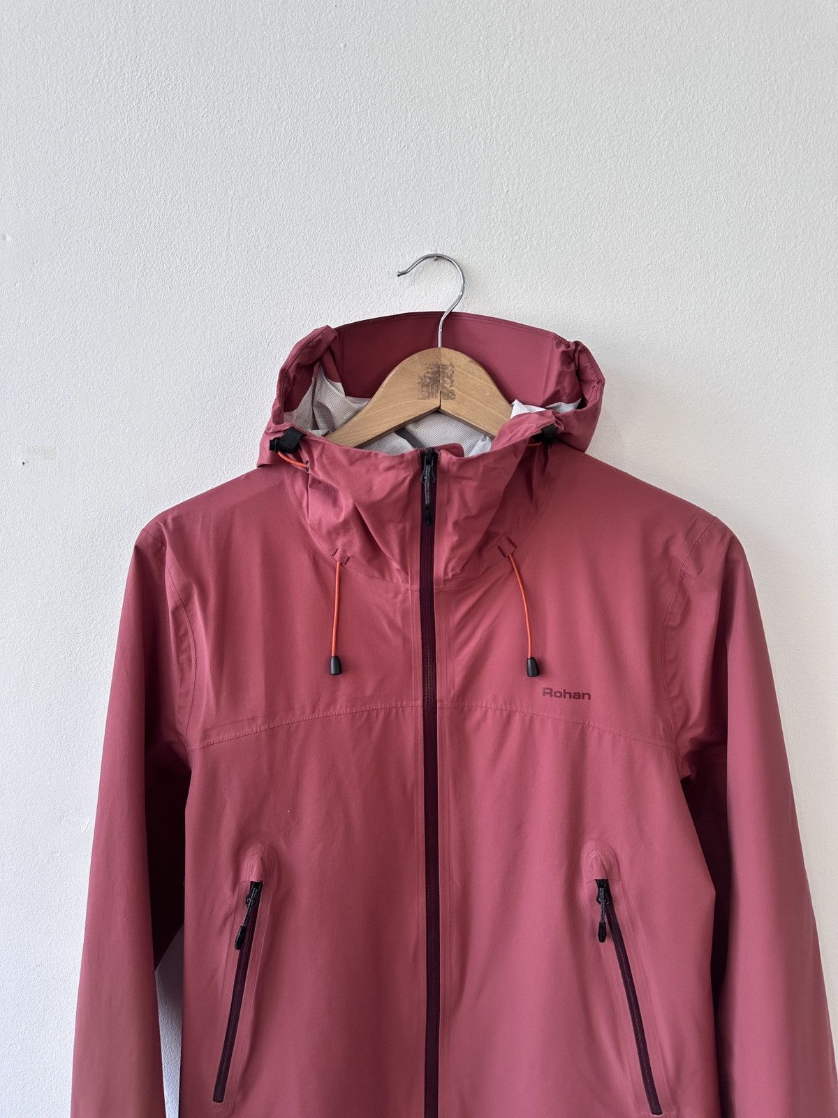 Other Rohan Momentum Jacket Barricade Waterproof Hiking Rain Coat Size US S / EU 44-46 / 1 - 5 Thumbnail