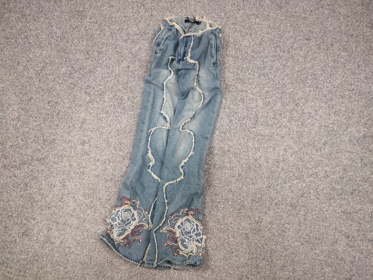 Hysteric Glamour Vtg Hysteric Glamour Style Flared embroidered Denim Jeans Size 25" / US 0 / IT 36 - 3 Thumbnail