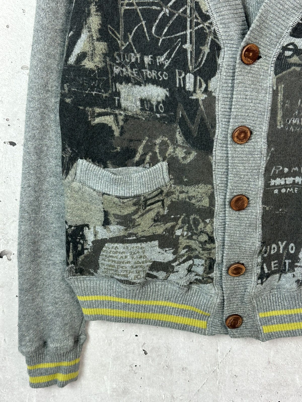 Roberto Cavalli Roberto Cavalli Devils Printed Grey Cotton Blend Cardigan Size US S / EU 44-46 / 1 - 4 Thumbnail