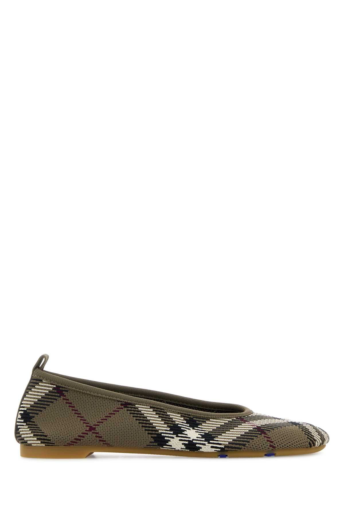 バレエシューズ BURBERRY EMBROIDERED FABRIC BALLERINAS BURBERRY Embroidered quilted leather ballet flats | NET-A-PORTER