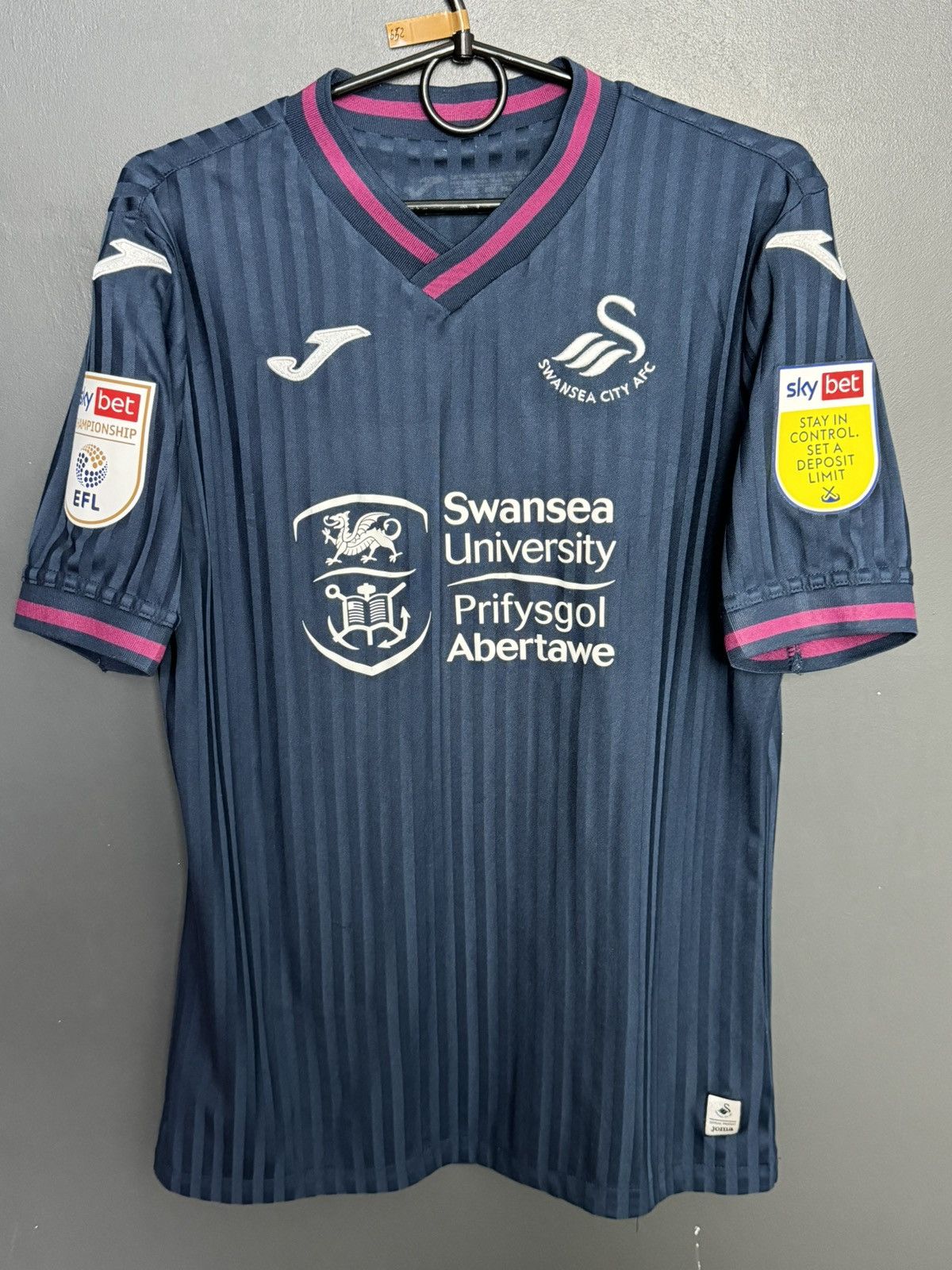Joma Swansea City 20/21 Third A. Ayew Football Jersey Size US M / EU 48-50 / 2 - 2 Thumbnail