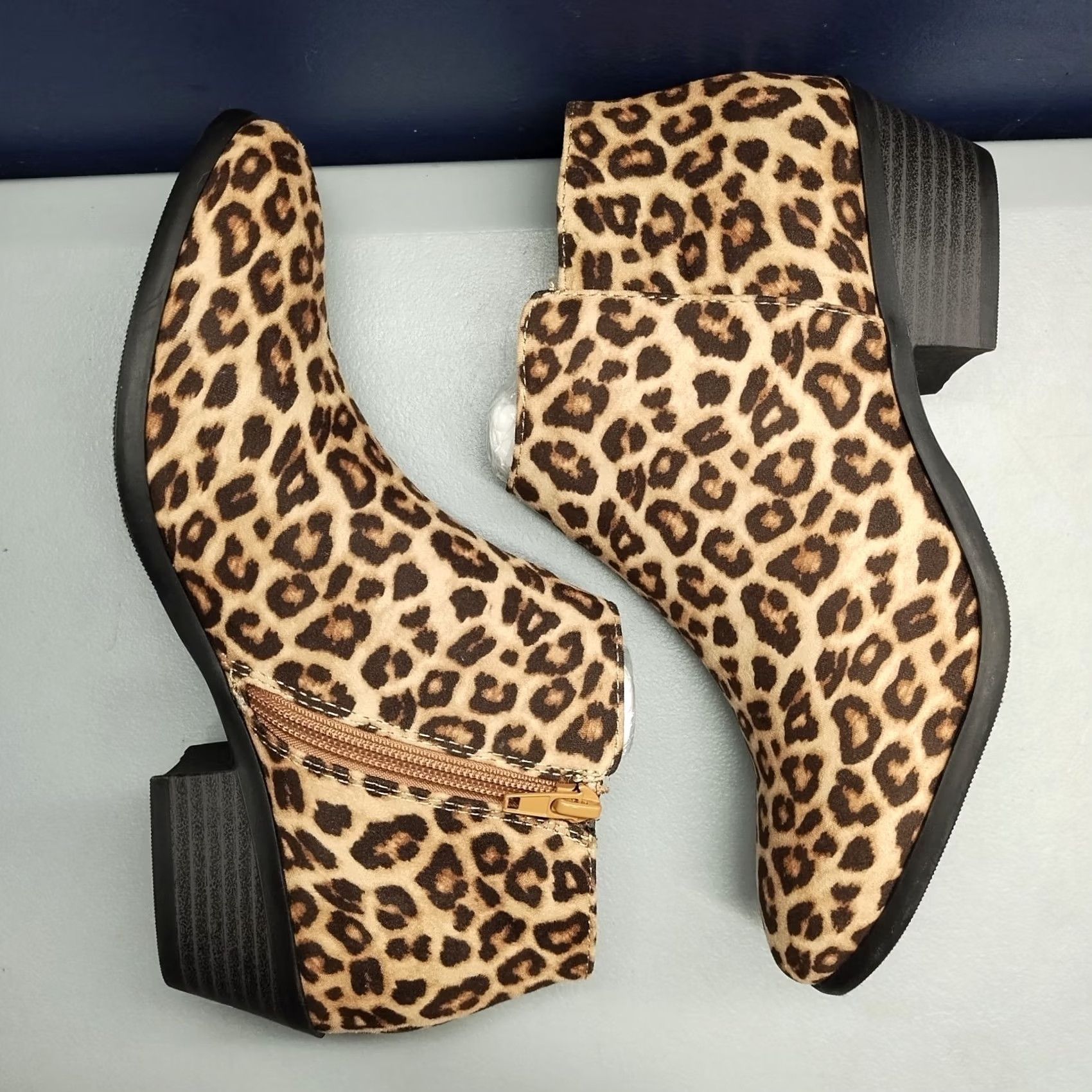 Vintage Soda Ankle Boots Womens US 7 Multi Cheetah Print Synthetic Block Heel Side Zip Size US 7 / IT 37 - 3 Thumbnail